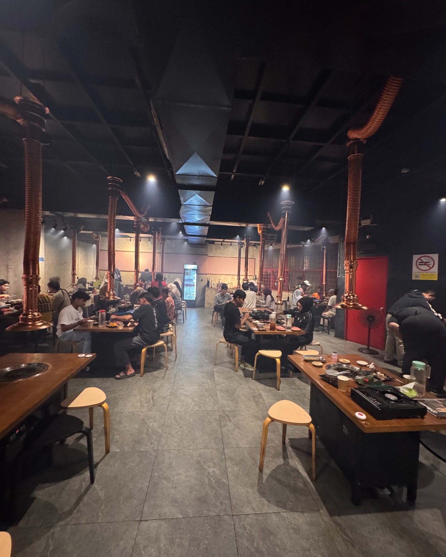 Samurai - 📢 Port makan paling best → tempat luas + aircond sejuk ...