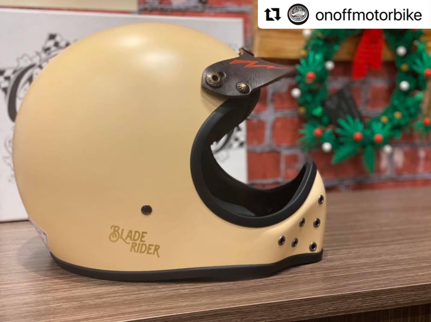 Blade Rider Helmet 山車帽有趣的地方就是造型隨你搭... - Blade Rider Helmet