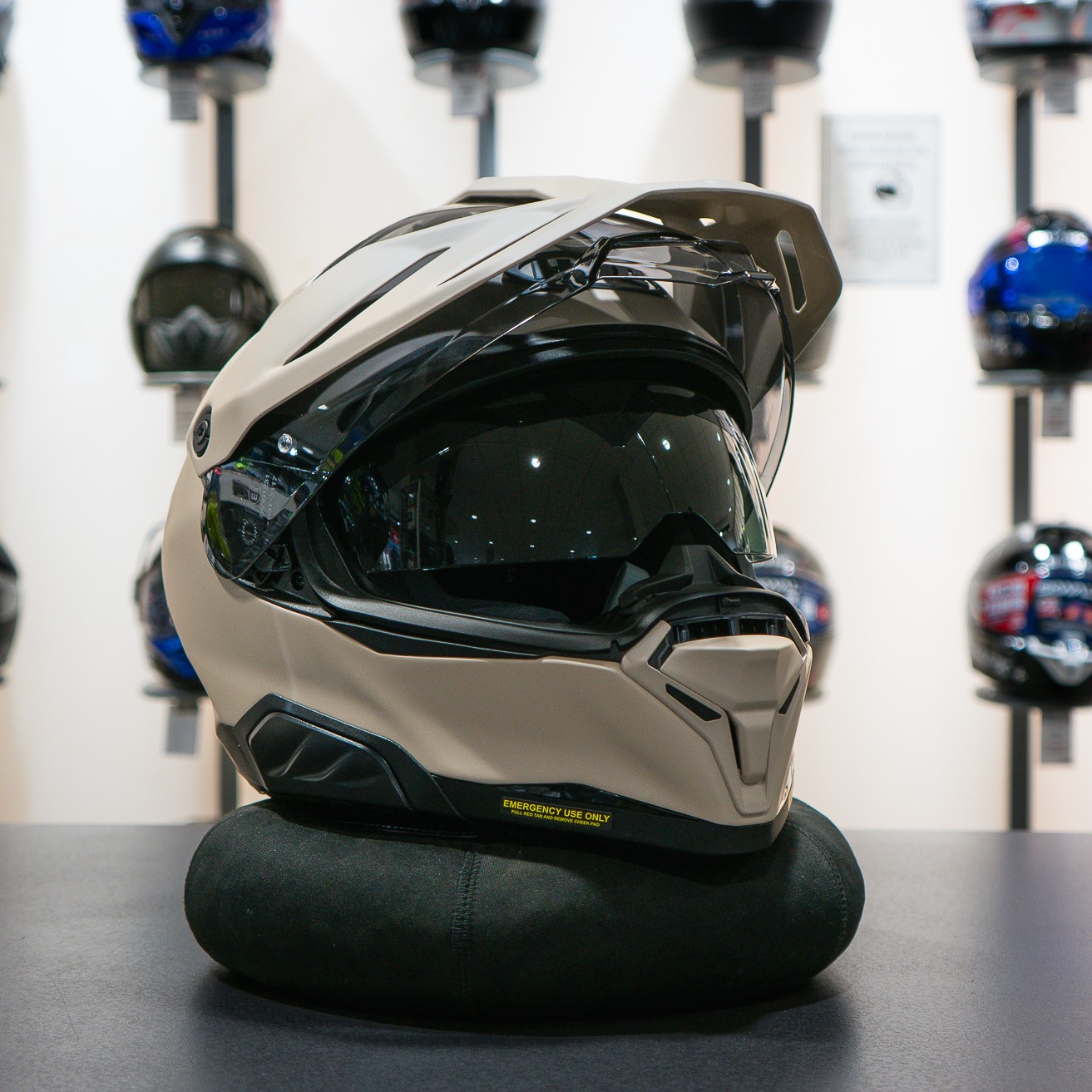 bridge motorcycles helmets Bluetooth Motorcycle Helmet Dual Visor Flip up Modular Full Face Helmet DOT Approved of Built-in Dual Speaker with Microphone Motorbike Street Bike Moped Helmet for Adult Men and Women-A|Medium : Automotive Heres why the RetroRide helmet should be your go Open Face Helmets – Bridge