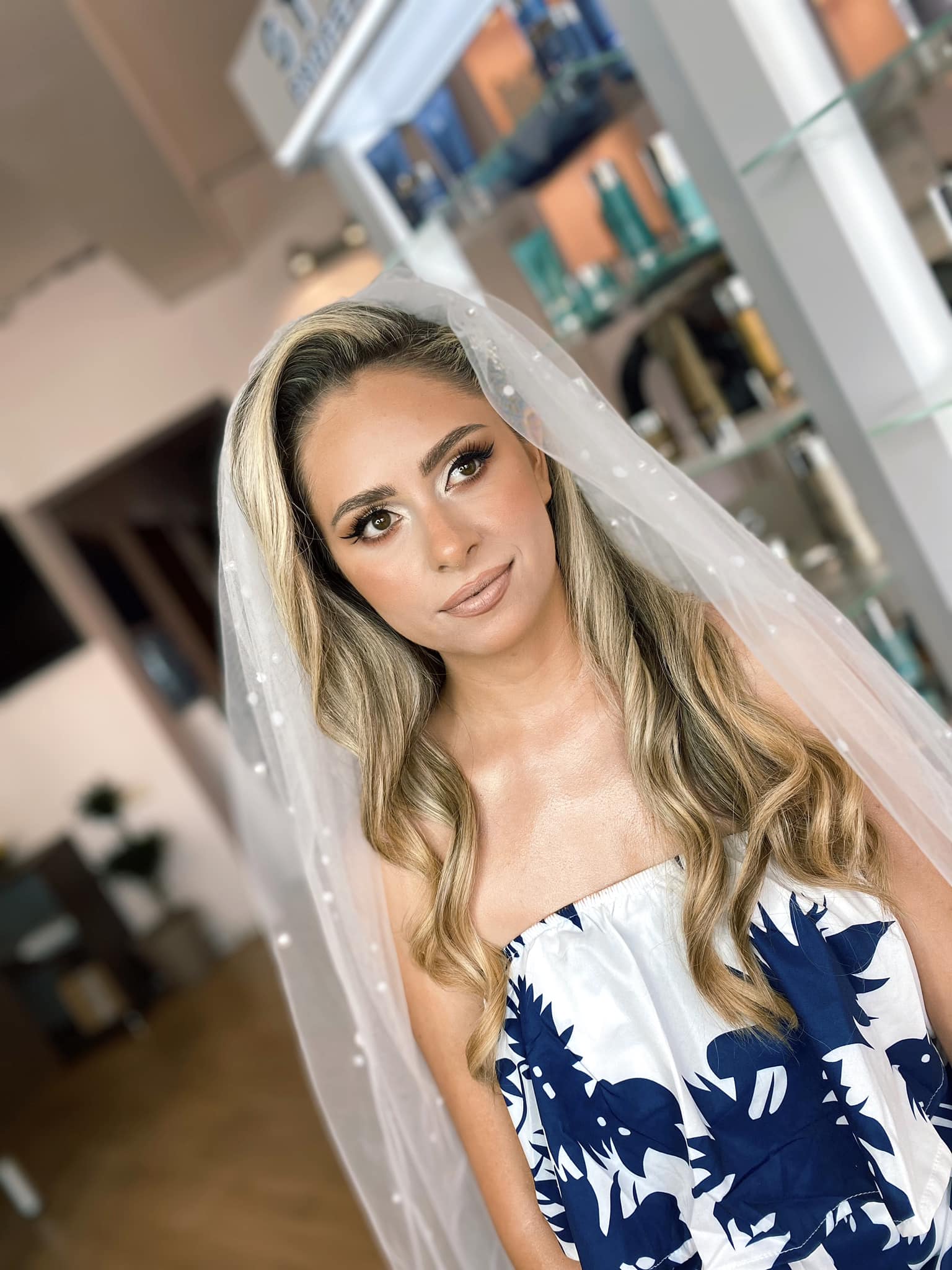 Hairdresser Larisa Contiu | Cluj-Napoca