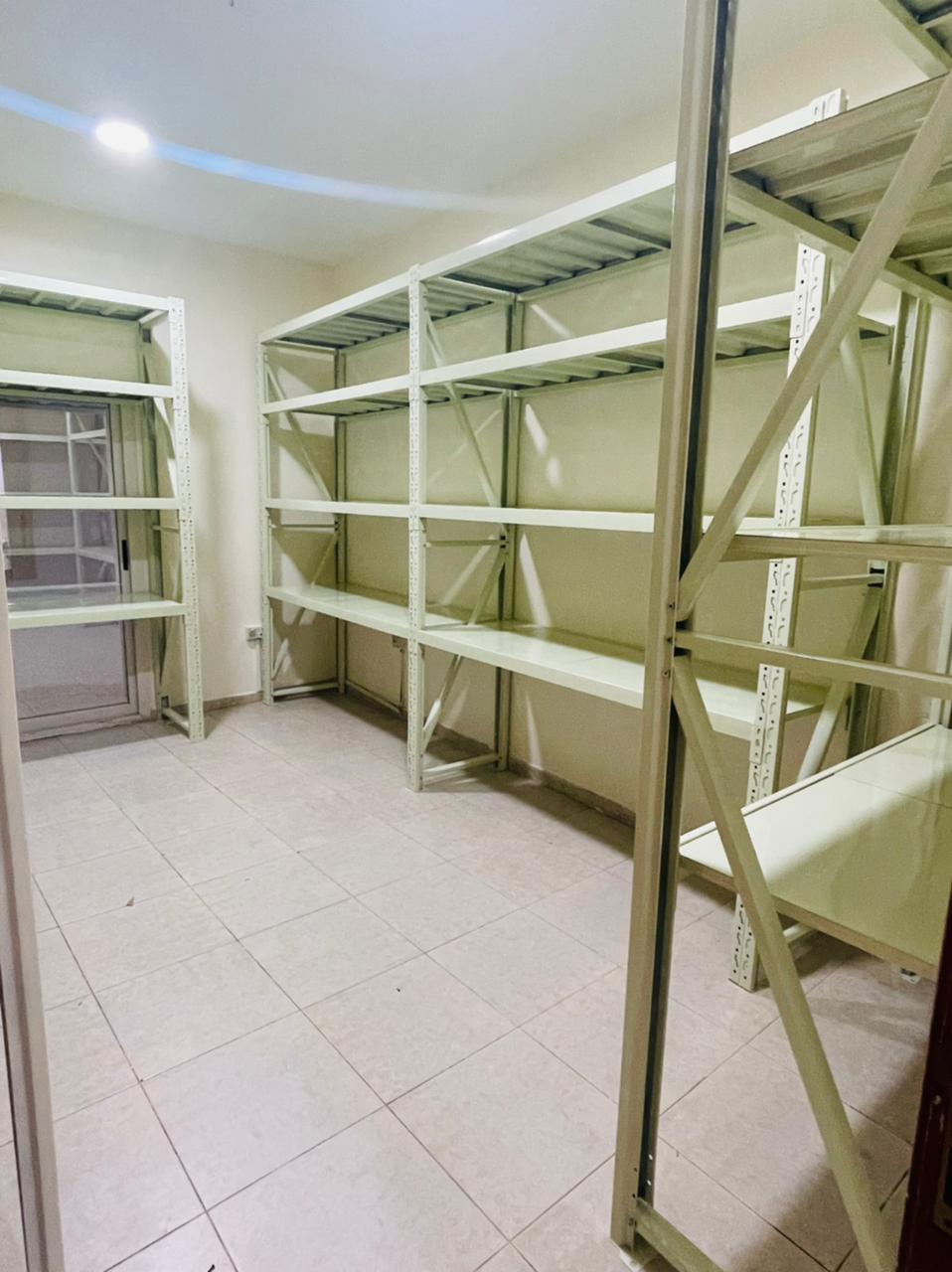 mm Storage racks | Corniche Deira
