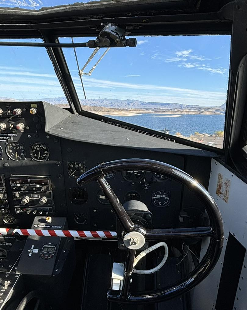 Boneyard Safari - Here is the view from the First Officers seat aboard ...