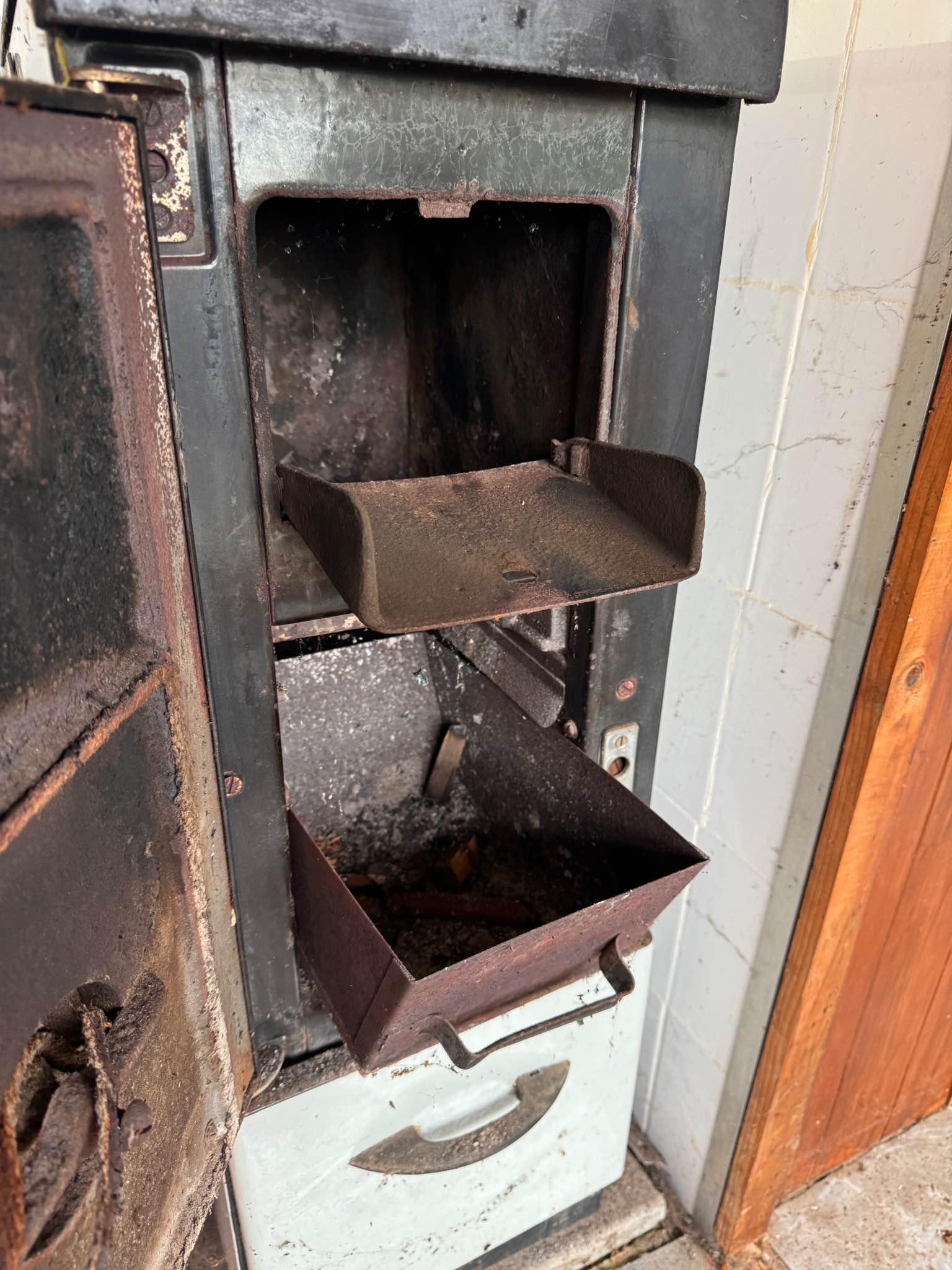 Shacklock wood stove for tiny house/housebus/boat - Stoves - Otaki, New ...