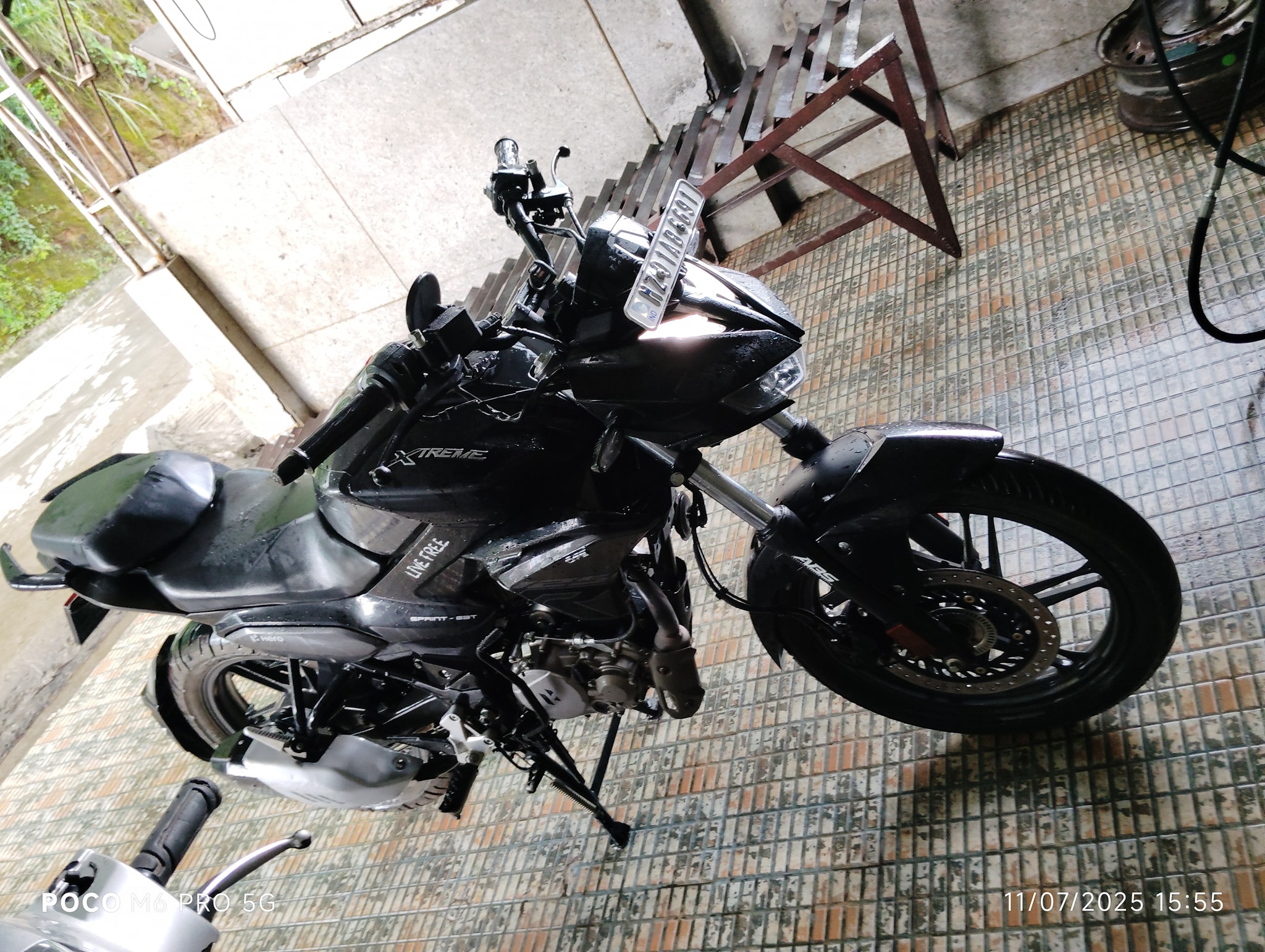 Selling 2024 model extreme 125r motorcycle