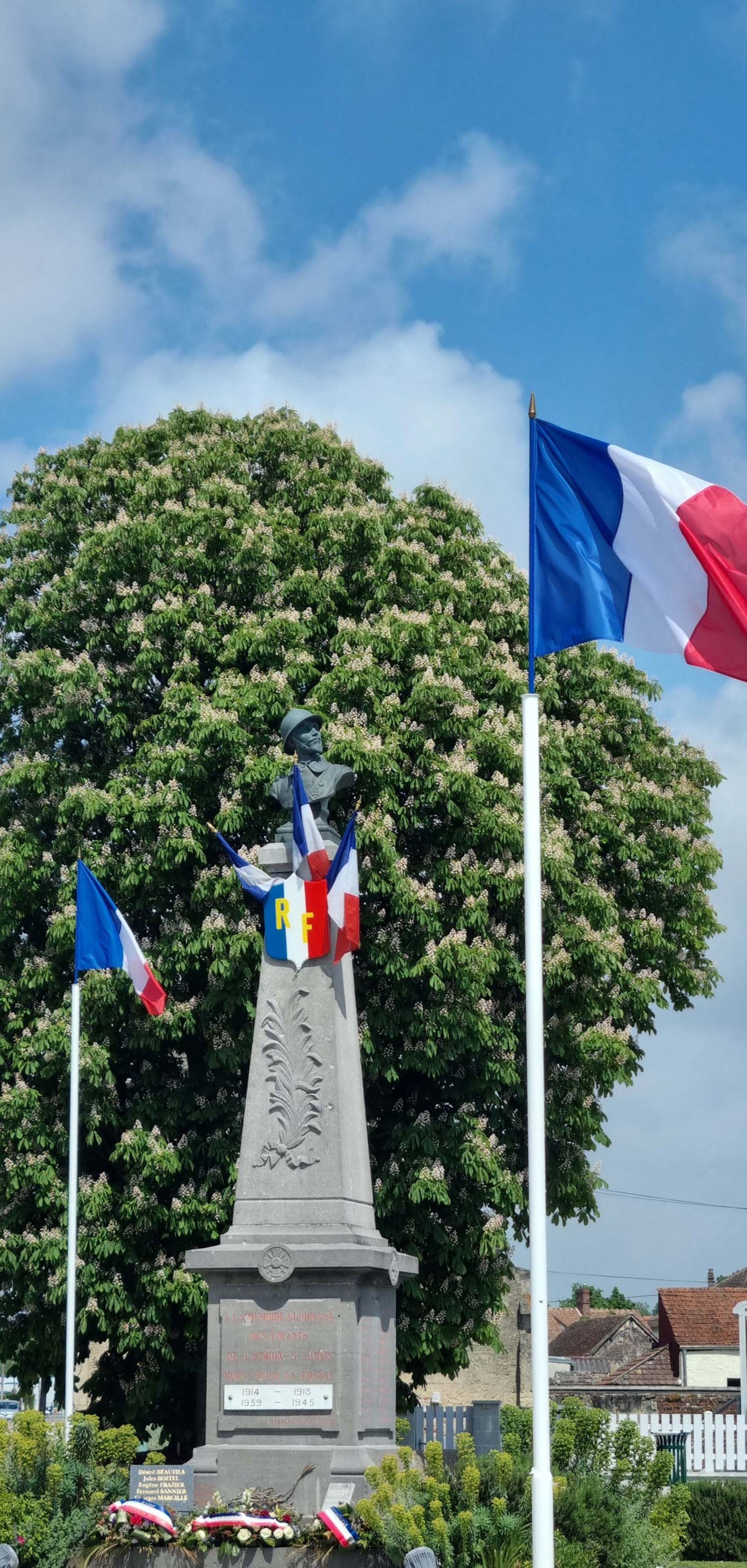 Ville - 🇫🇷 Nous vous invitons à participer à la cérémonie commémorative ...