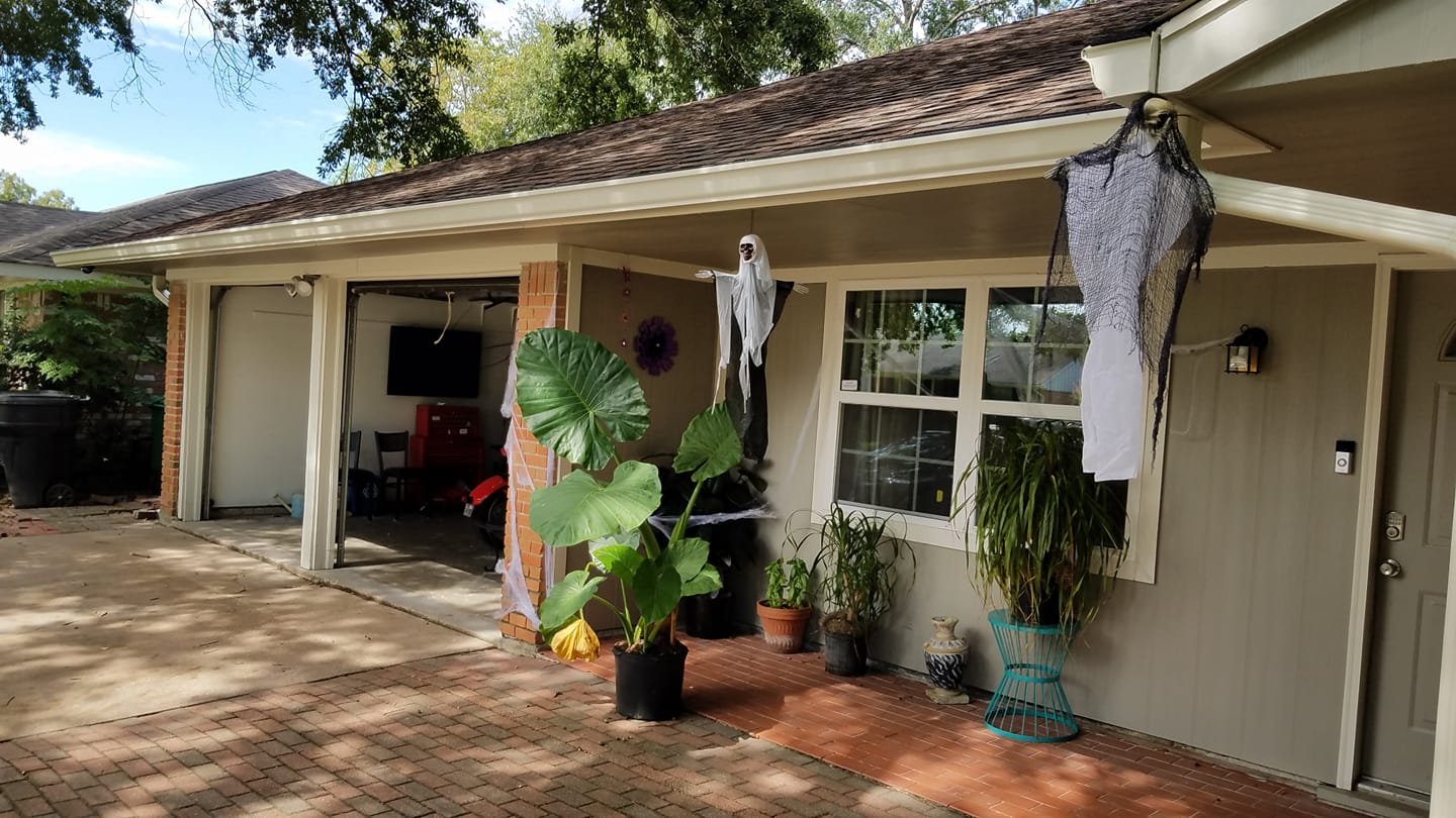 Hugo's Gutters | Houston TX