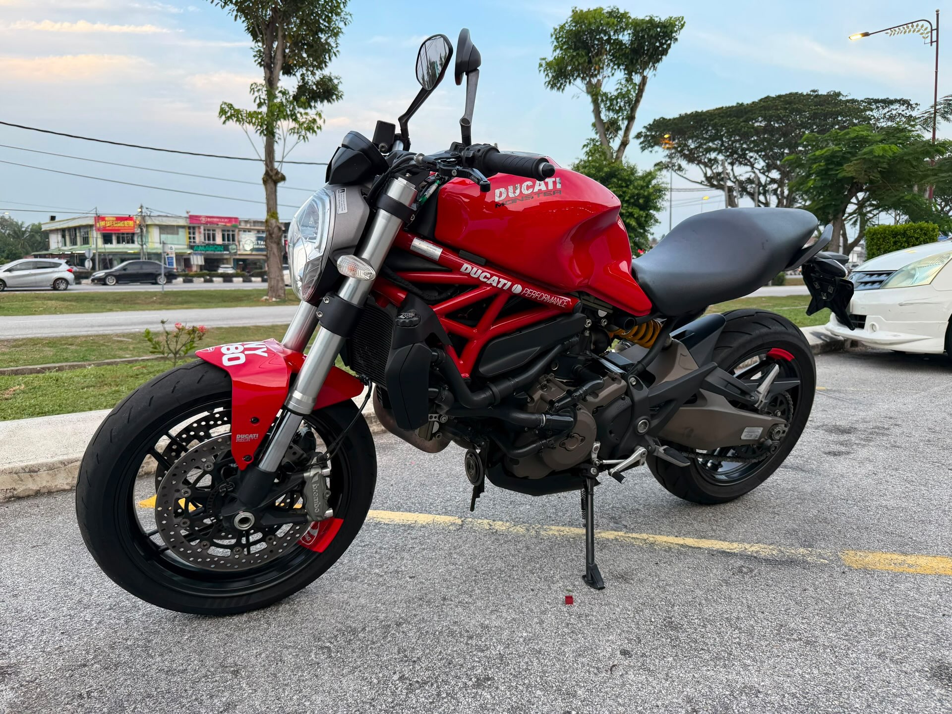 2016 DUCATI MONSTER 821 ABS With Termignoni Exhaust & Mileage 16K
