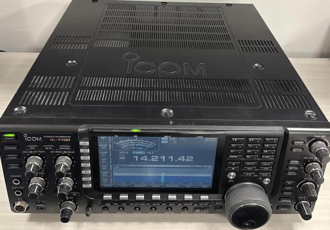 Icom IC-910HX transceiver for sale