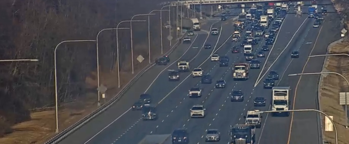 WDEL - **UPD 422 - Crash moved to right shoulder - Delays from just ...