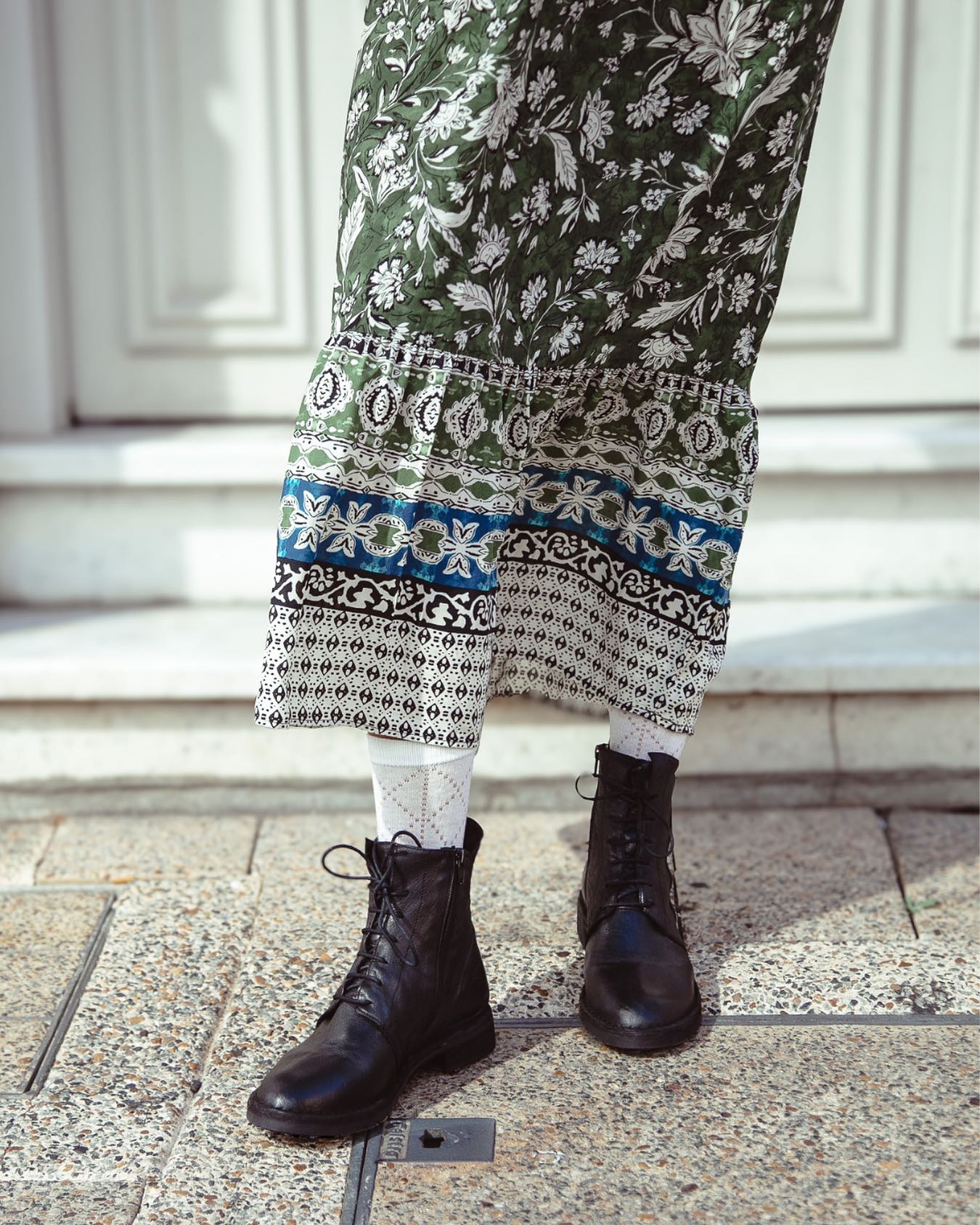 ZOMP - Everyday Edge, Effortlessly ⚡️ The 901 Nero boots by 2 Baia ...