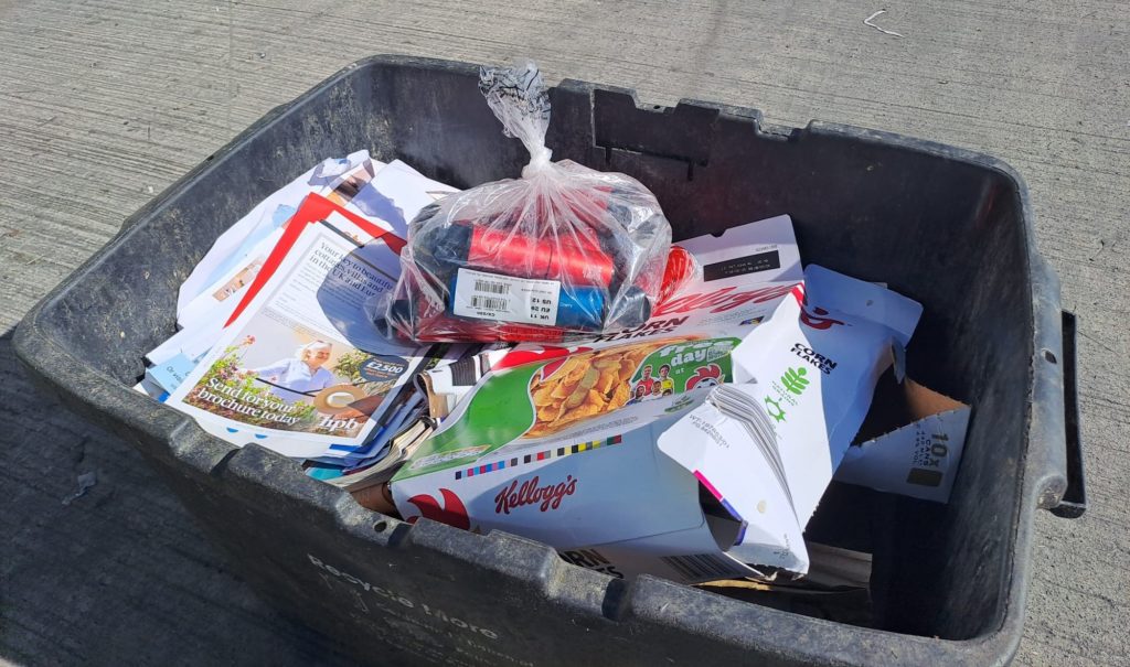 elfbar elfa kaufen Vape Recycling Bag Deutschland E-Shisha 2 go / Einweg E-Zigaretten Vape  Recycling Bag von SENS