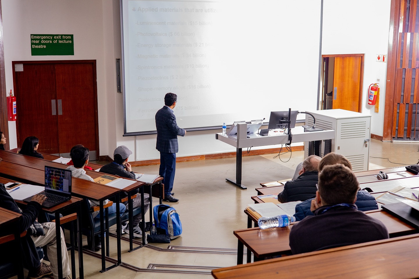 South African... - South African Institute of Physics