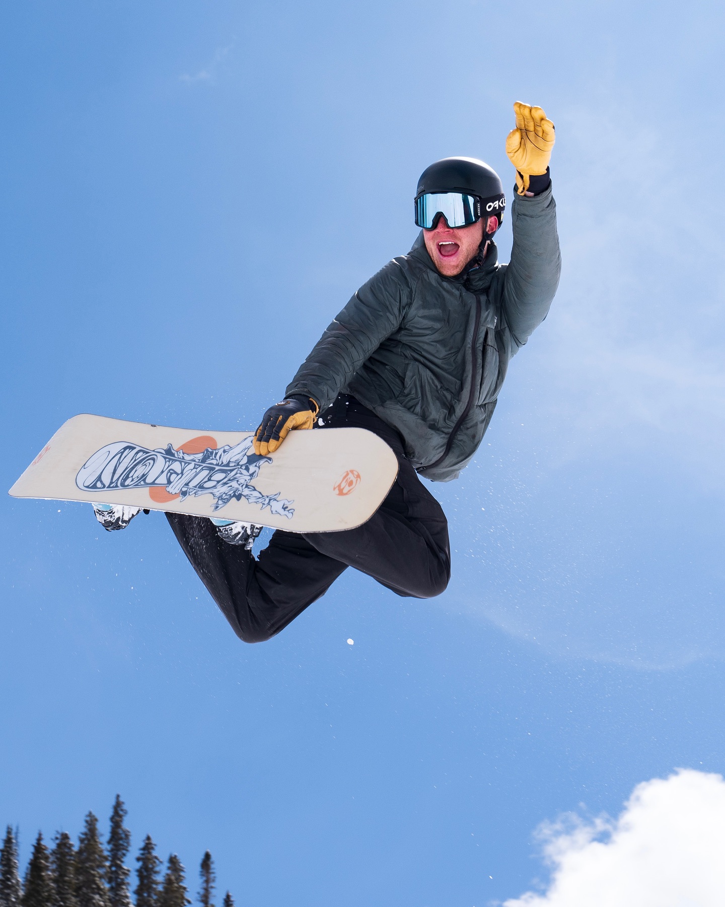 jon snowboards somers Men's Tweaker Snowboard 2026 This is a board that you can lean into and rip short radius turns like you were strapped into a merry JON BURKE Bombshell Freestyle Snowboard