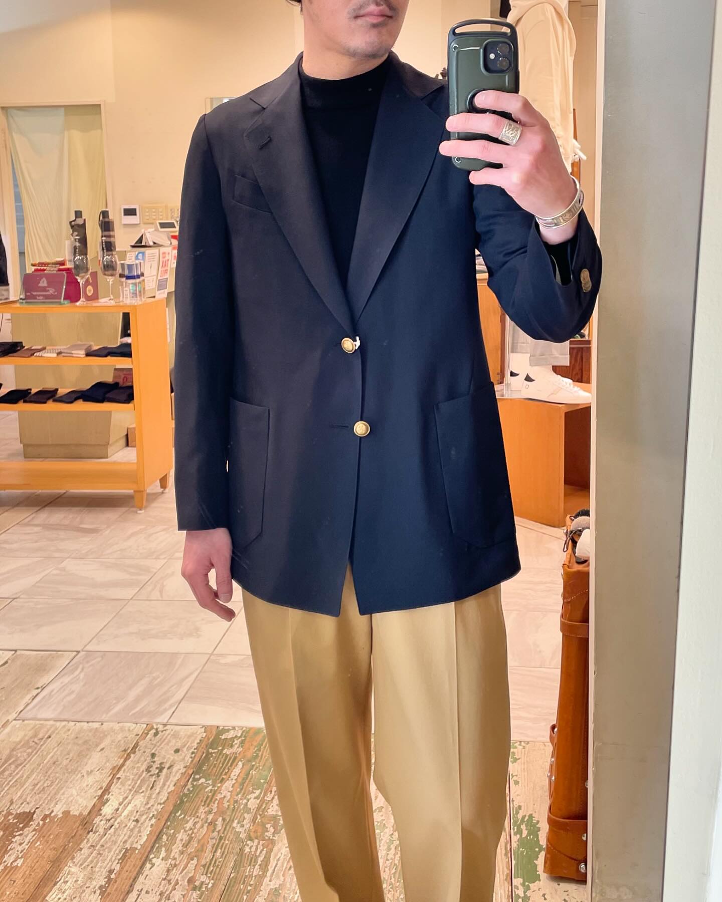 la favola 「Semi Double Jacket」 ラファーボラらしい少し遊び心の 
