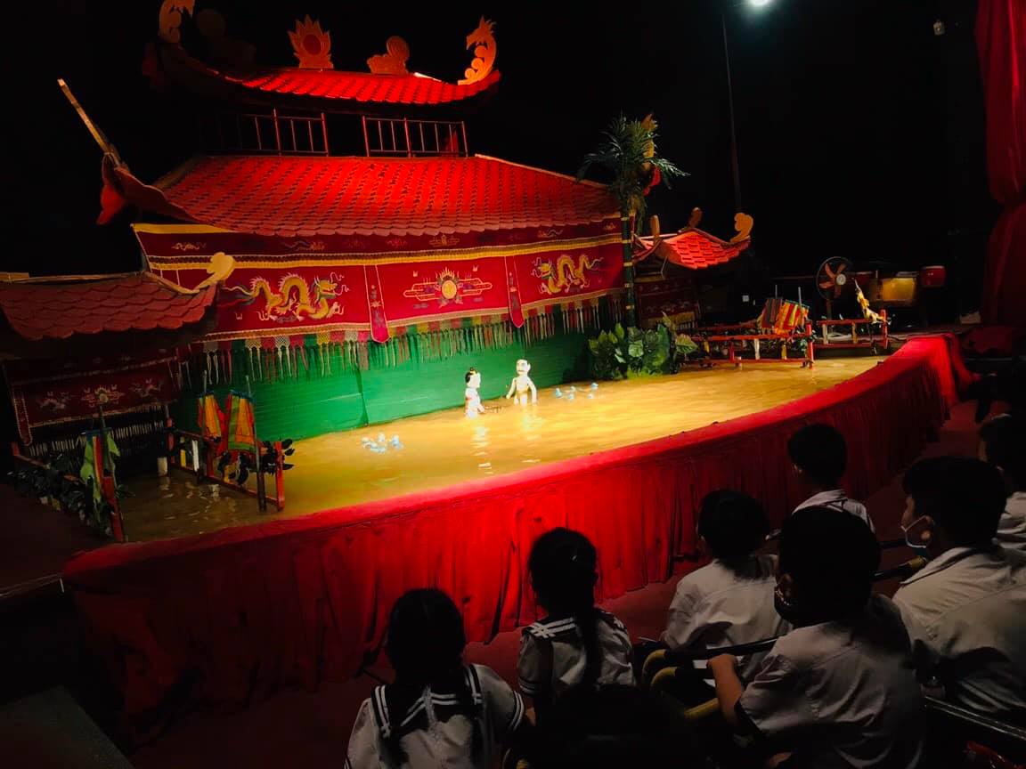 Nhà Hát Múa Rối Nước Rồng Vàng - The Golden Dragon Water Puppet Theater ...