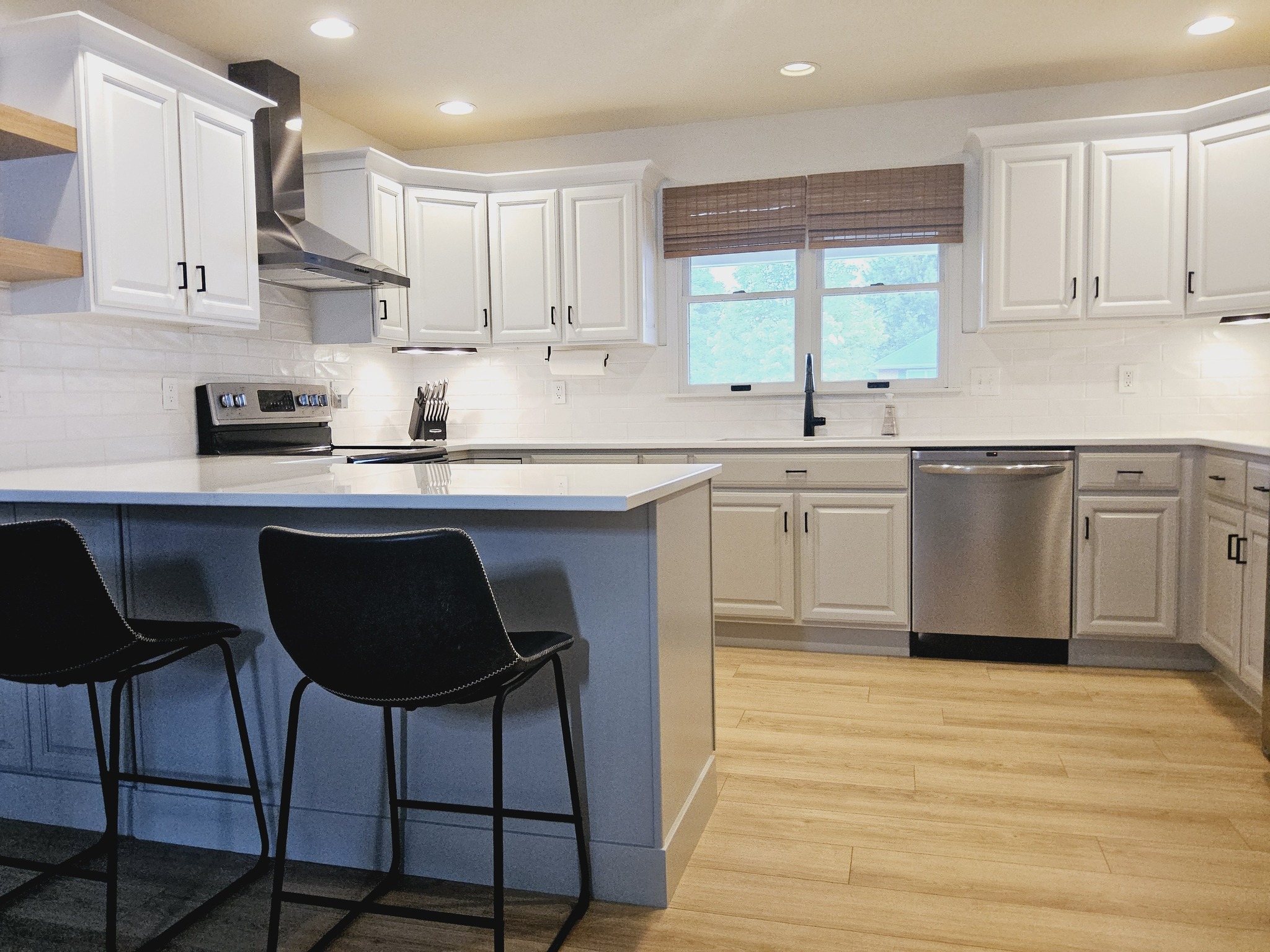 K&D Countertops - This kitchen is the perfect example of... | Facebook