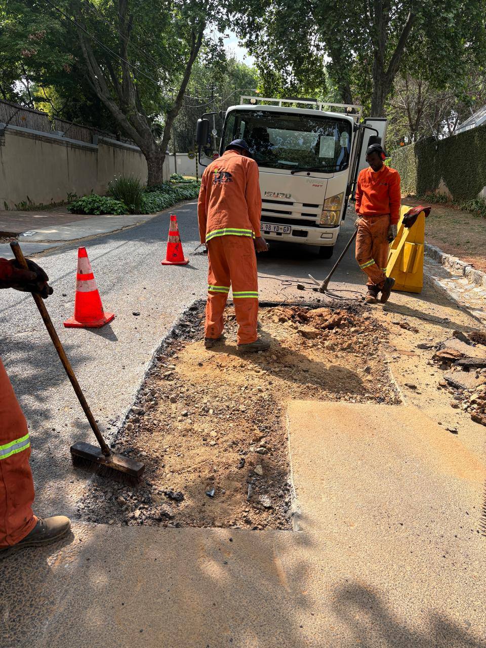 In Parktown North, the team... - Johannesburg Roads Agency | Facebook