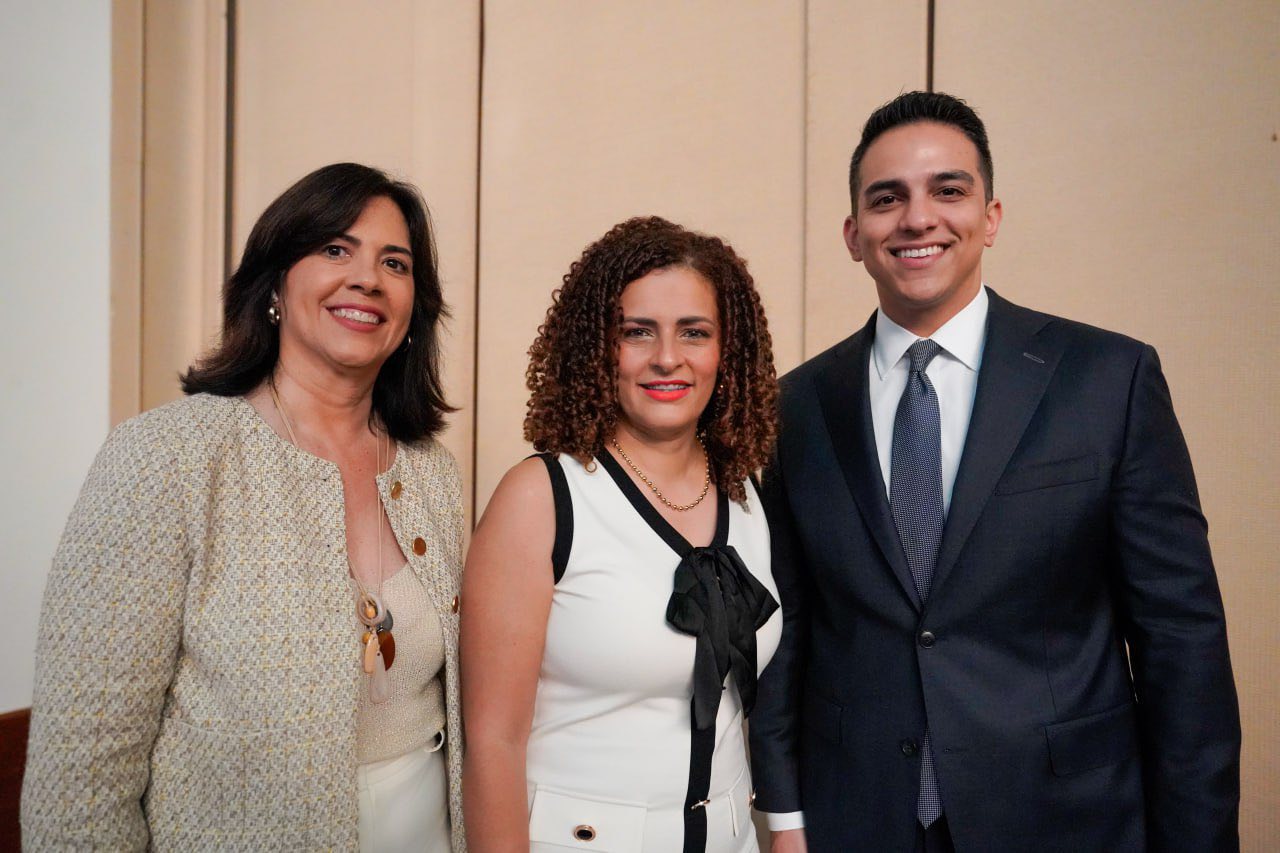 Cynthia J. Rijo Sánchez
