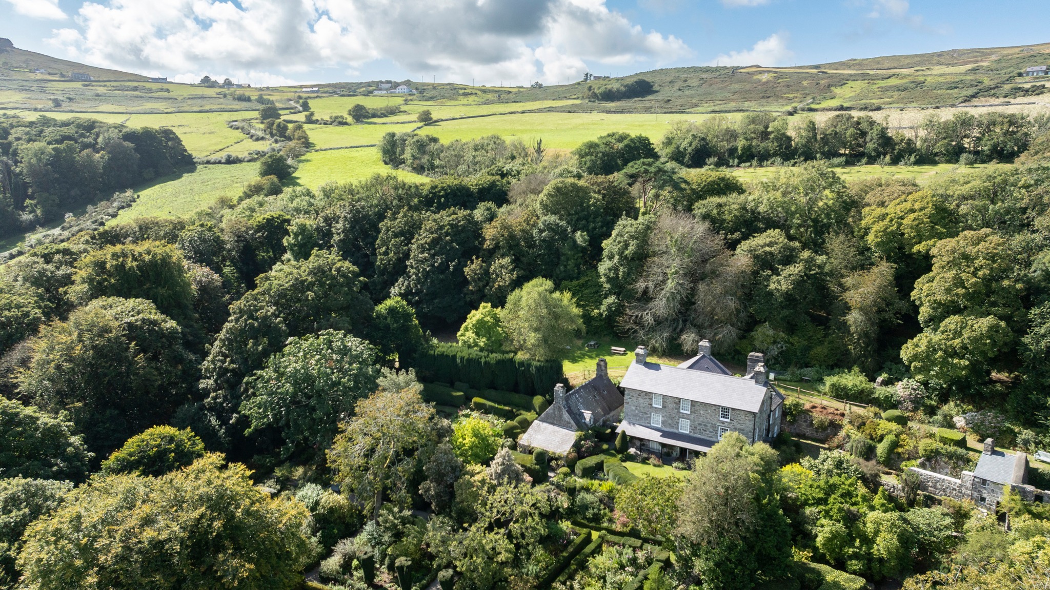 Plas yn Rhiw NT/YG | Pwllheli