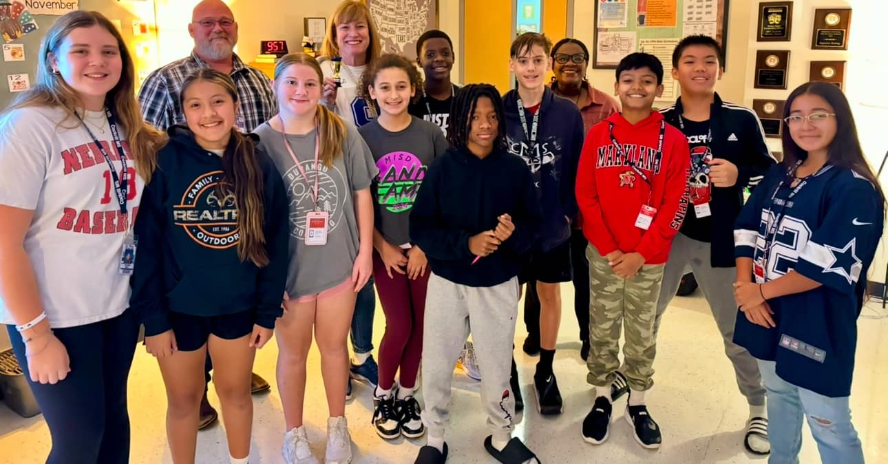 🏆 Cockrill Cup 🏆Mrs.Gonzales does... - Cockrill Middle School | Facebook