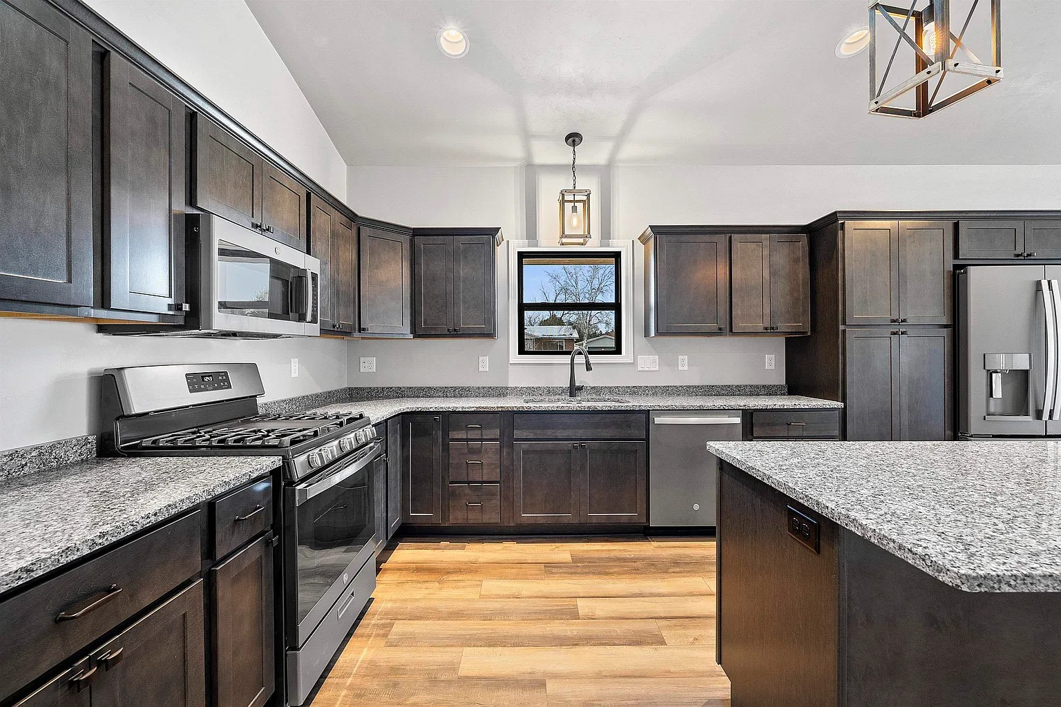 Lakewood Kitchen Distributors | Lakewood WI