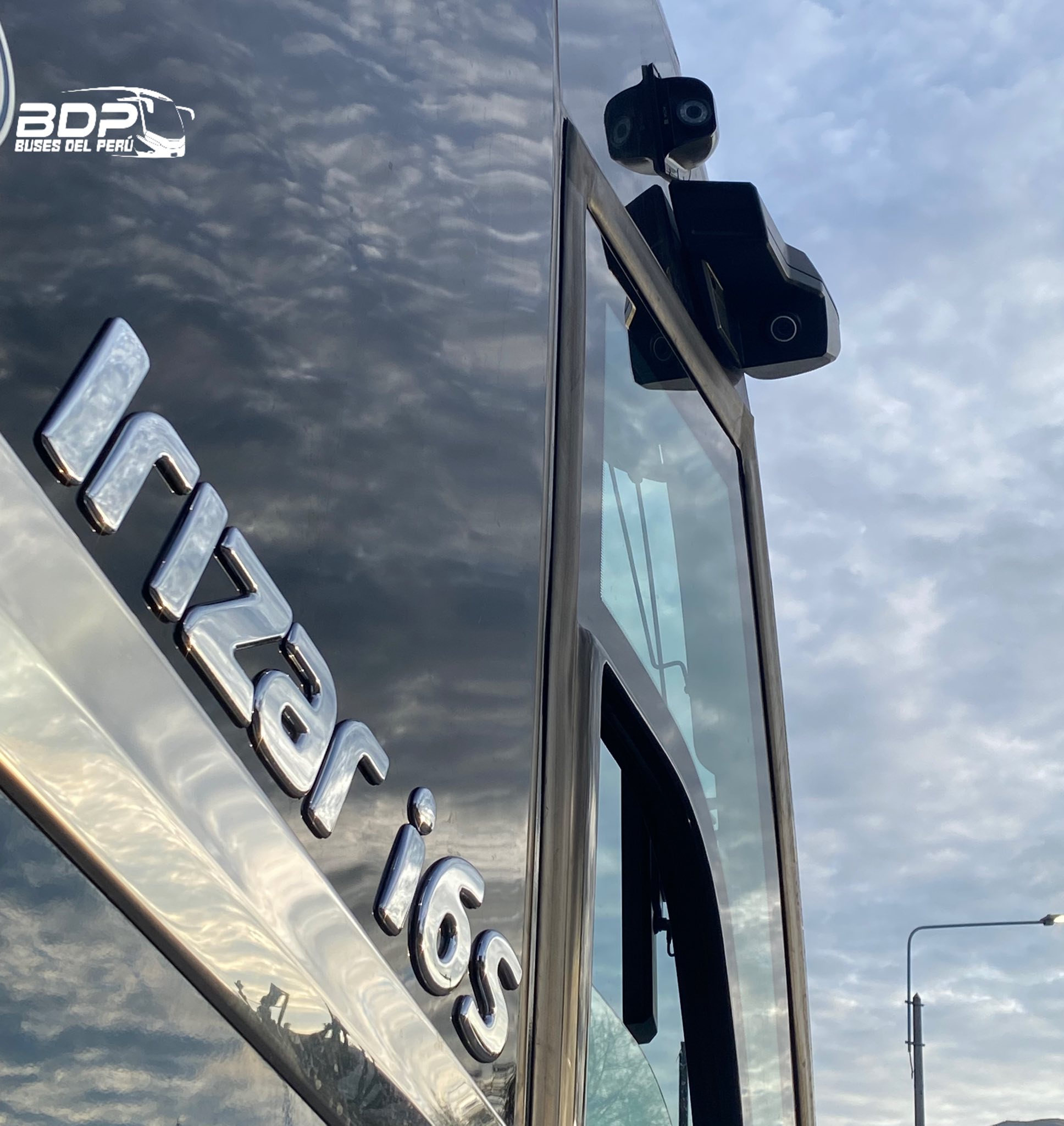 (buses[IN]gapore!) added a new photo. - (buses[IN]gapore!)