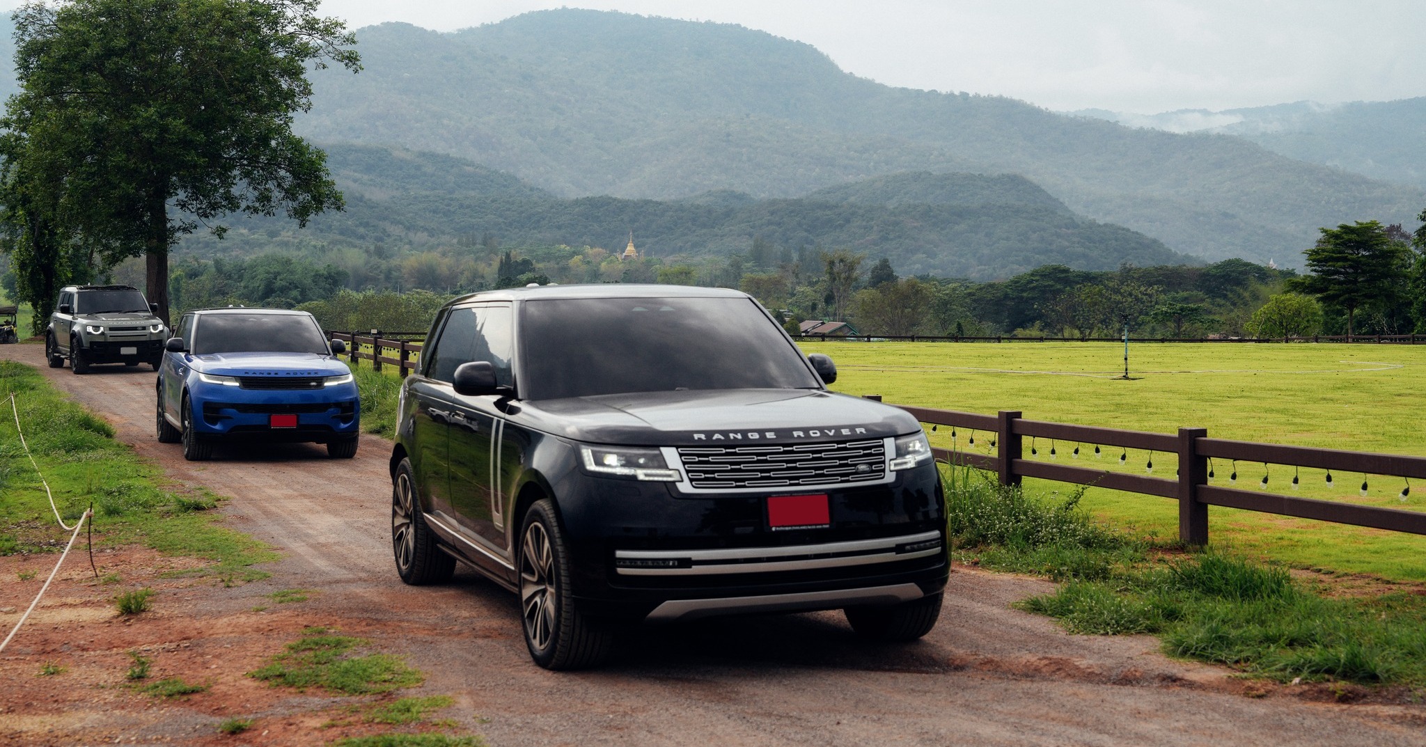 Happy Friday from the road less... - Land Rover Club Thailand | Facebook