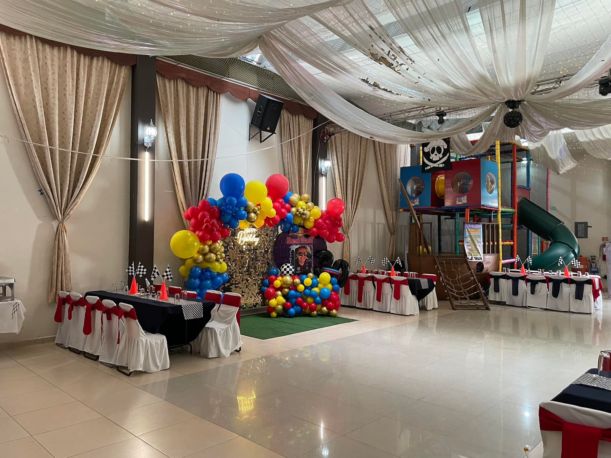 Salón de Fiestas "La Única Diversión" | Mexico City