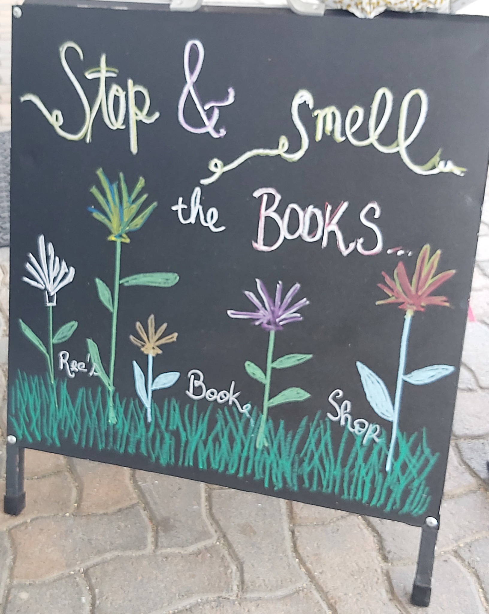 Ree's - Ready for the holidays? Mention this Facebook ad, buy two books ...