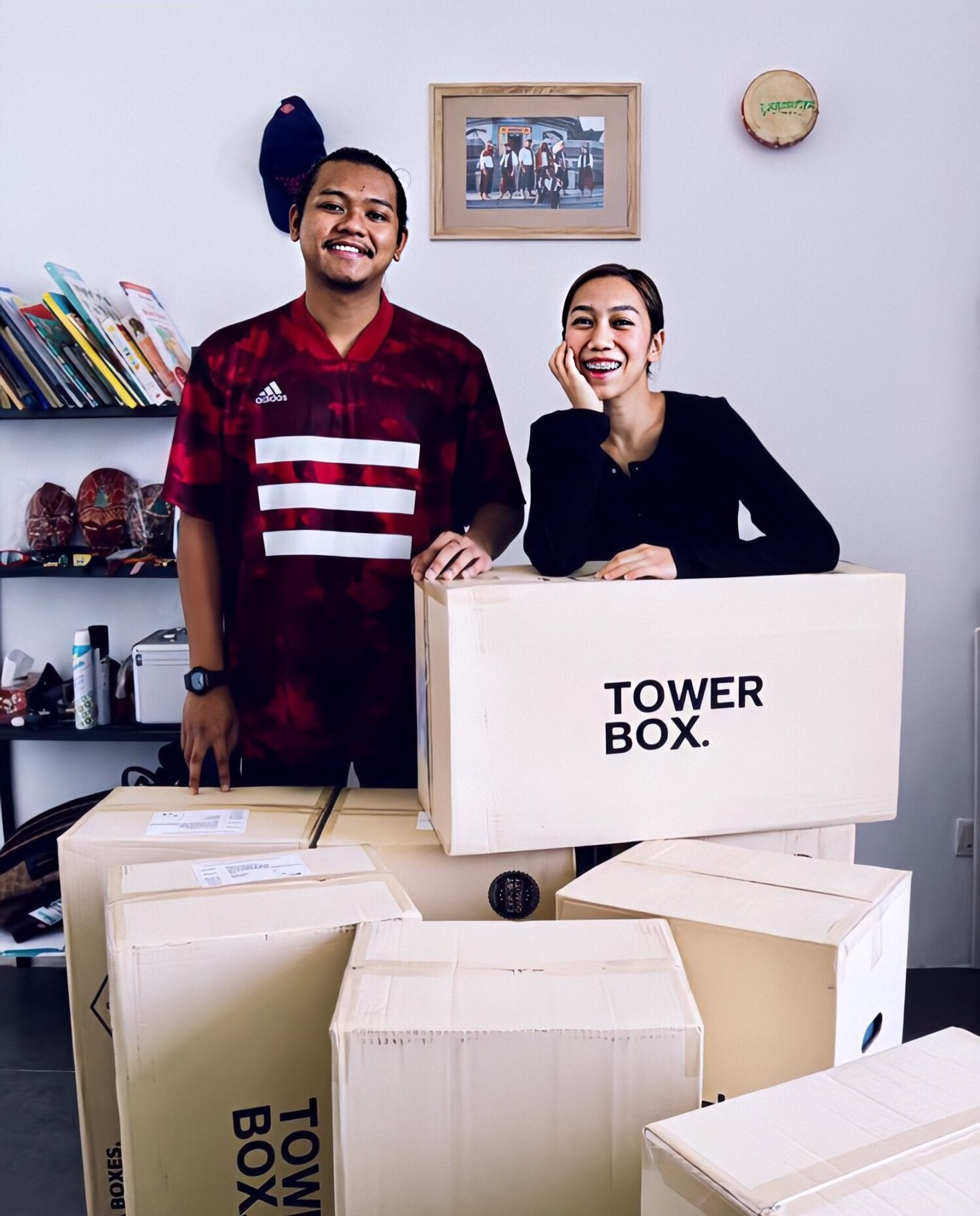 Tower Box - Rapper ชาวมาเลเซียก็ไว้วางใจซื้อ Tower Box... | Facebook