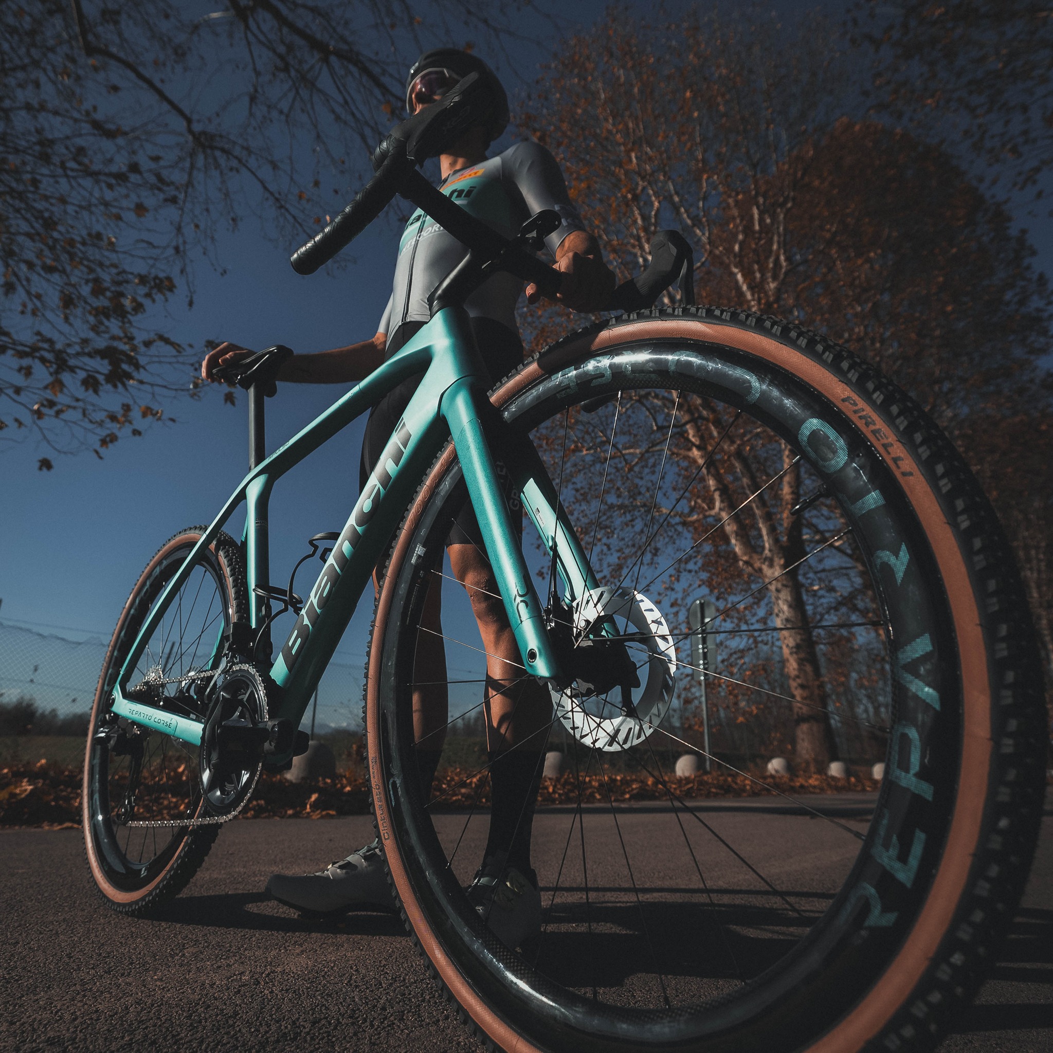 mountainbike 24 zoll specialized RIPROCK (2025) Type:3-6 years Orange Charleston Handschuhe 20er with a 130mm Bridge hatchet
