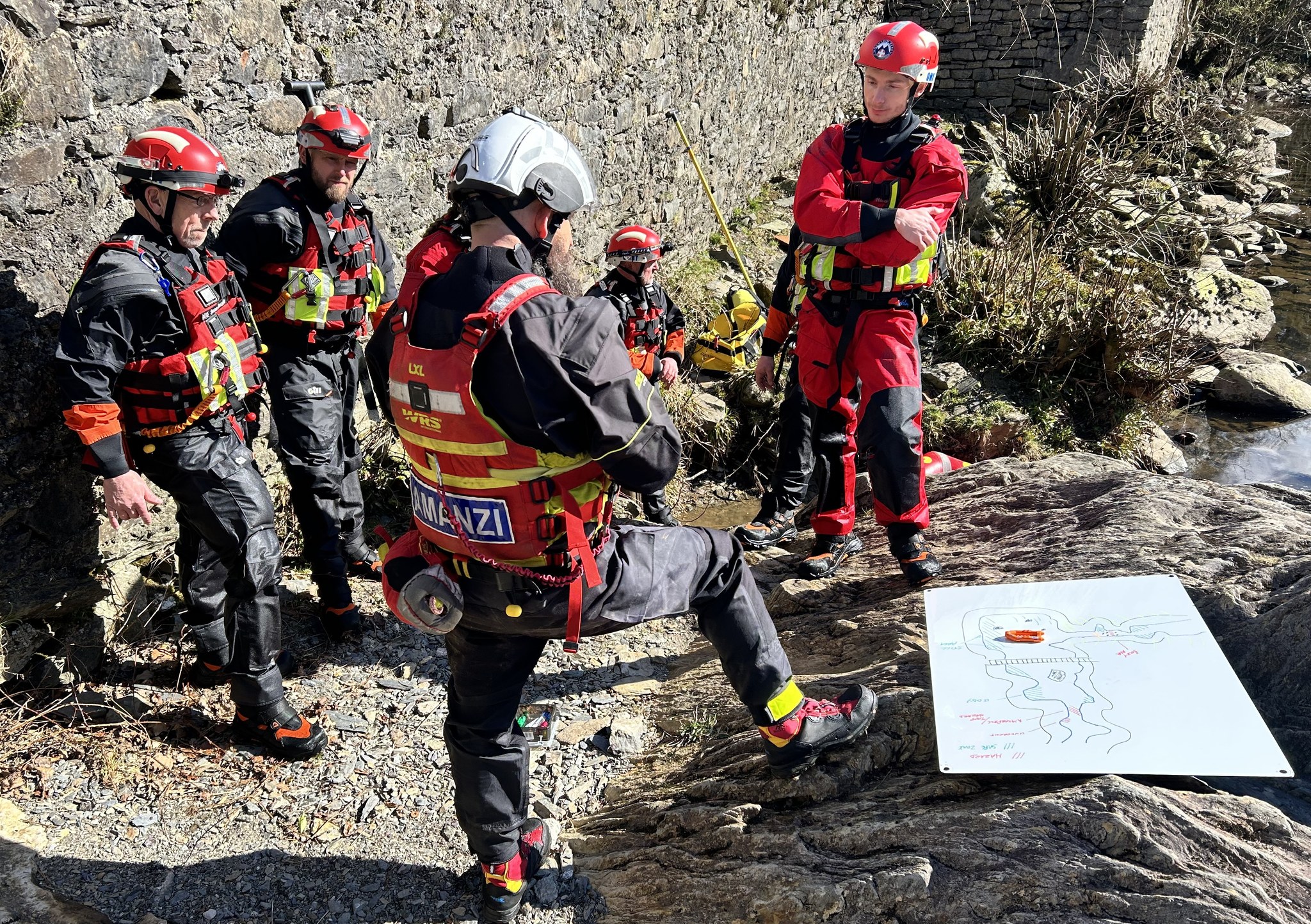 Amanzi Safety and Rescue... - Amanzi Safety and Rescue Ltd