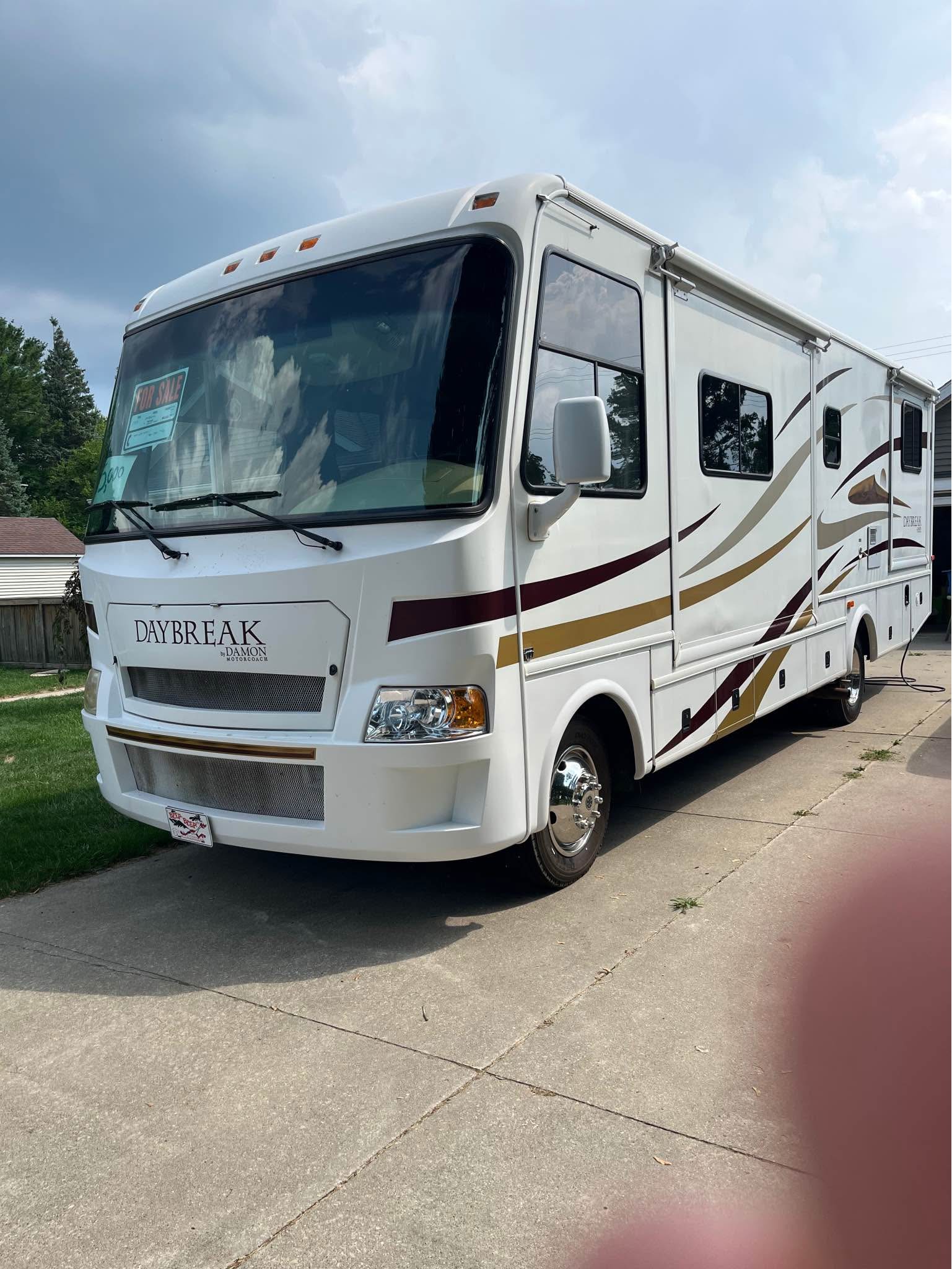 2008 Damon Daybreak, 20620 miles, 30 foot - RVs & Campers - Port Austin ...