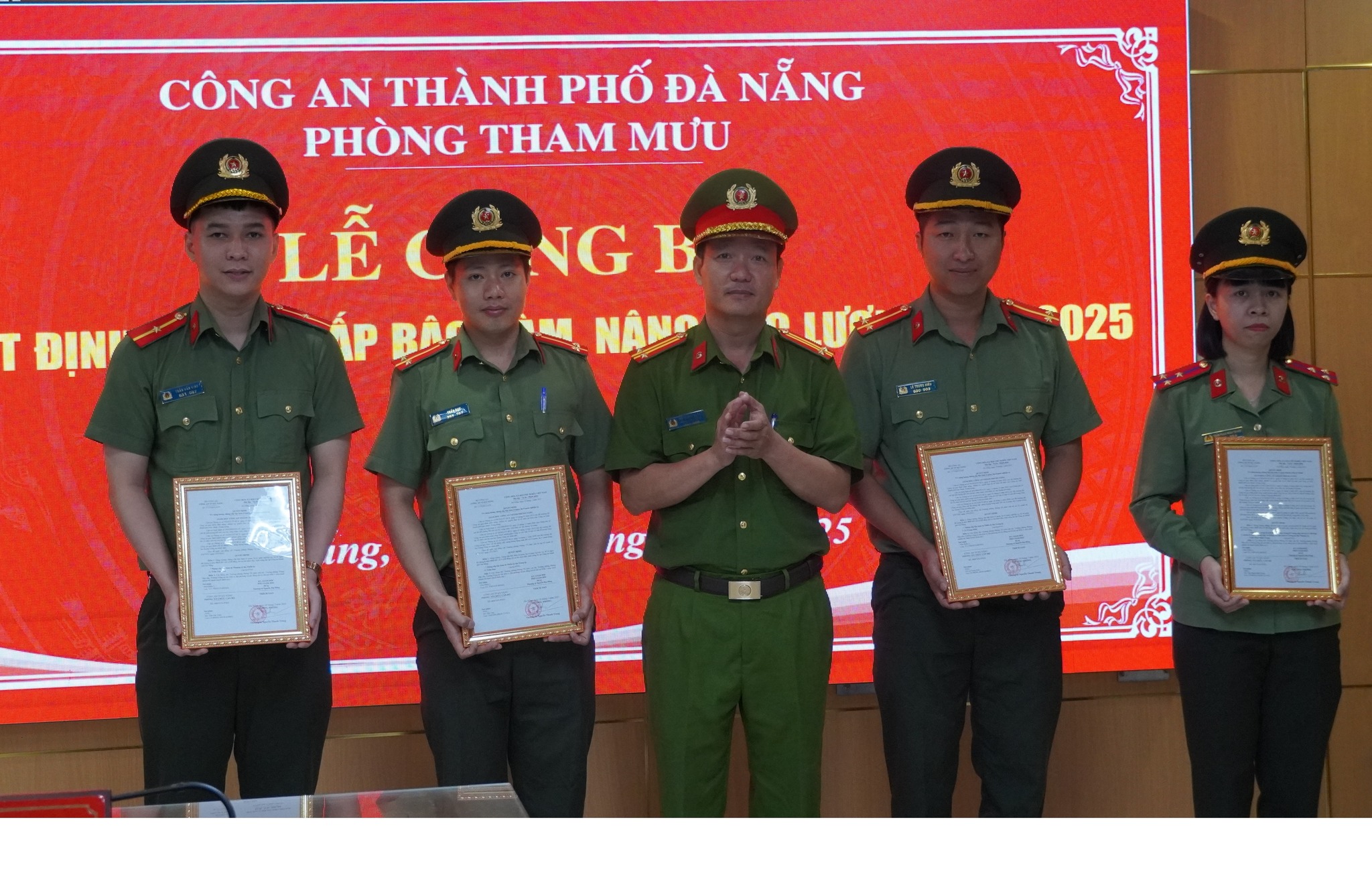 Công an thành phố Đà Nẵng... - Công an thành phố Đà Nẵng