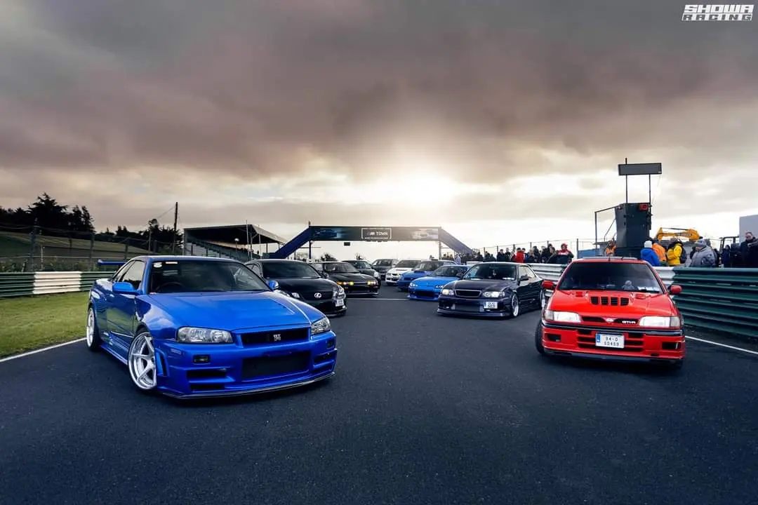昭和 SHOWA RACING - SHOWA RACING PRESENTS: 