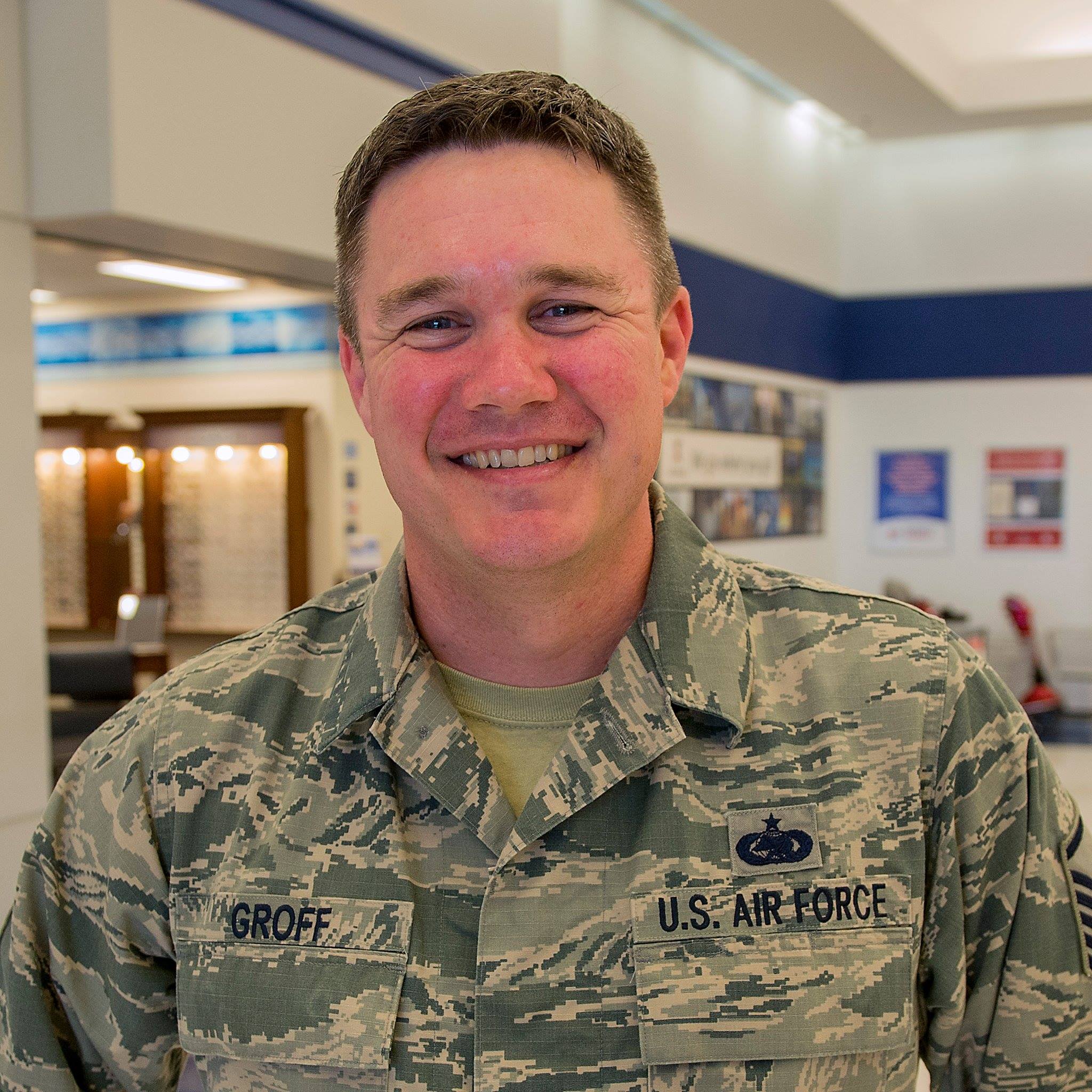 Scott Air Force Base - Master Sgt. Eric Groff, U.S. Transportation ...