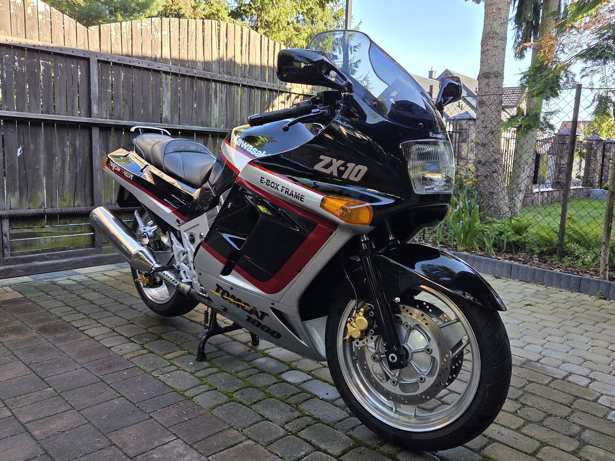 KAWASAKI ZX 10 - TOMCAT - WORLD OFFICIAL MOTO CLUB | Facebook