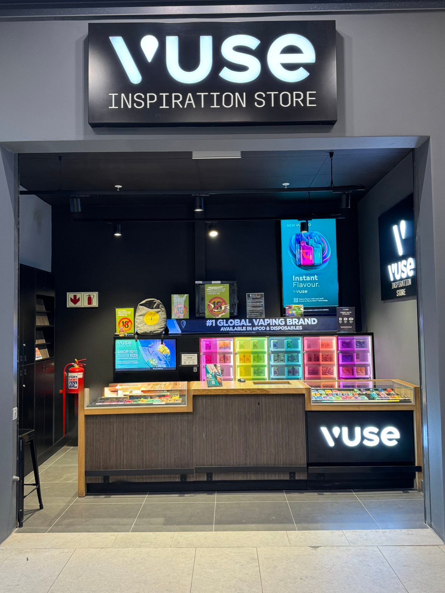 vuse vape shop A big Merino Mall welcome to Vuse! ✨ We're thrilled to announce that they are officially open and trading at Merino Mall. 🎉 Come explore their world of innovation and style – Variant:Sapphire sunshine icy flum pebble leakproof vape pod