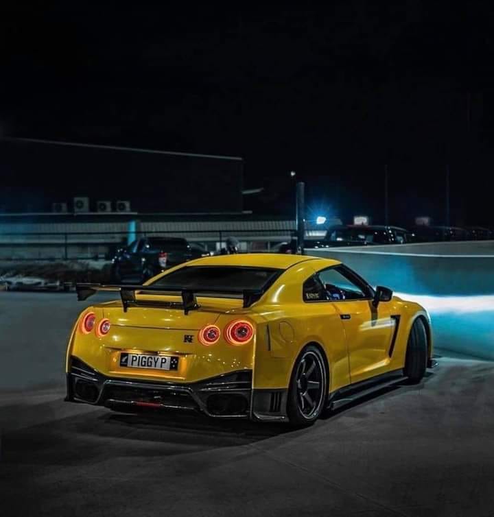 Car - 💛 . . . #nissan #gtr #r35 #gtrr35 #nismo #nissangtr #LBW #top # ...