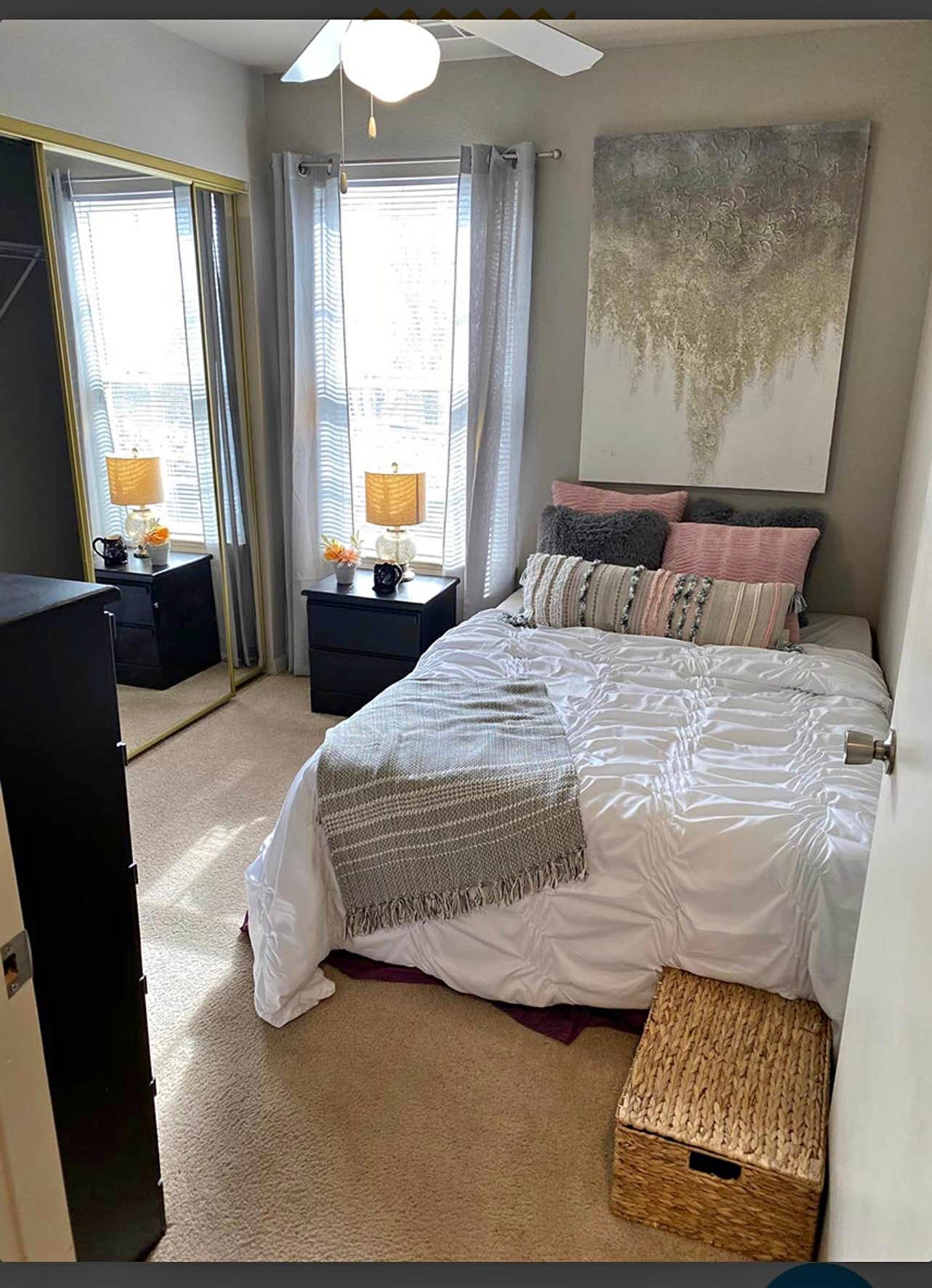 Private room for rent