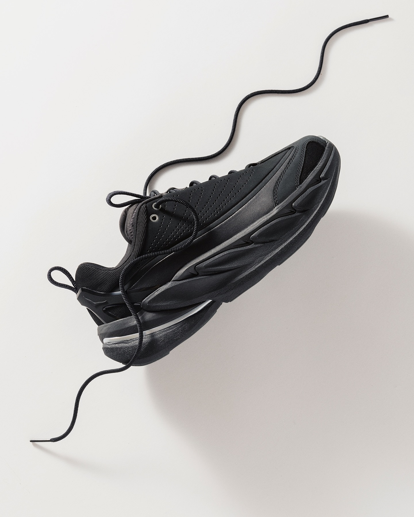 HOKA Elevon X in Black/Carbon Black @hoka Available online and in 
