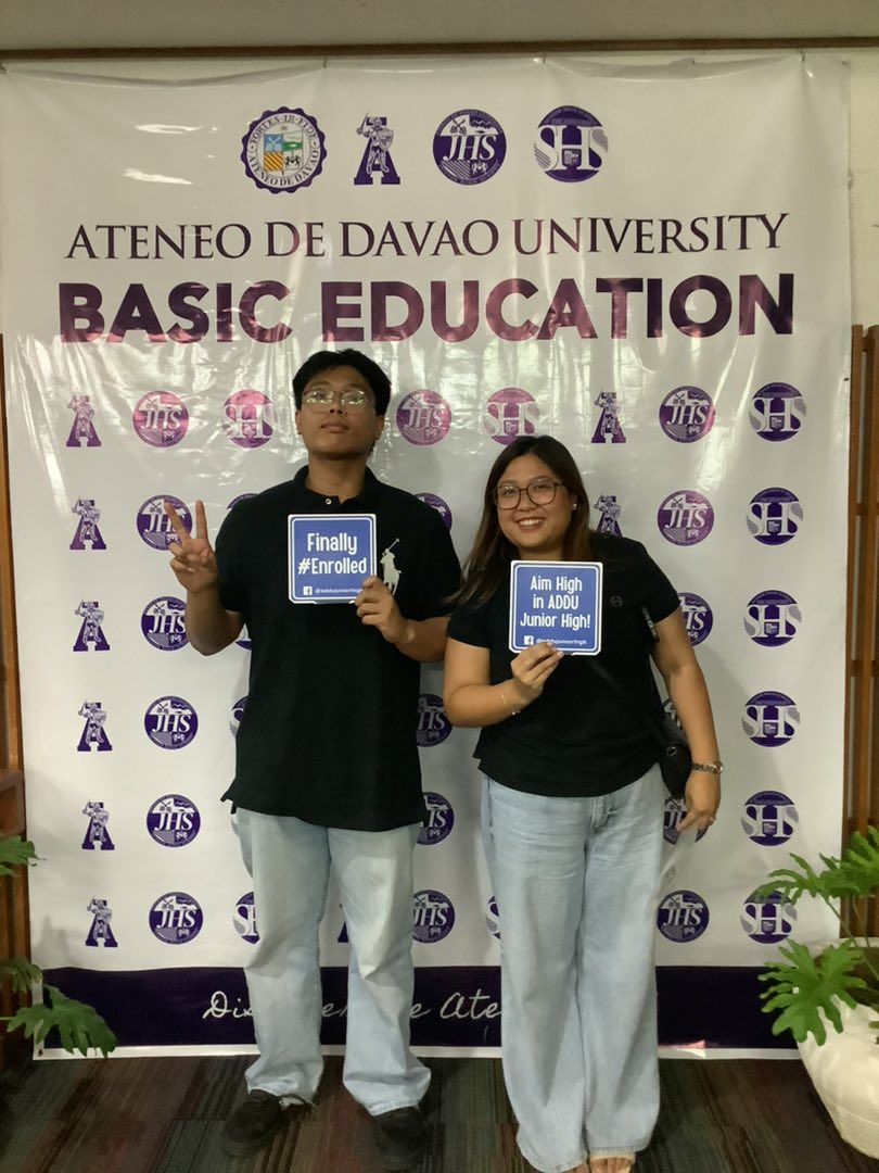 Ateneo de... - Ateneo de Davao University Junior High School