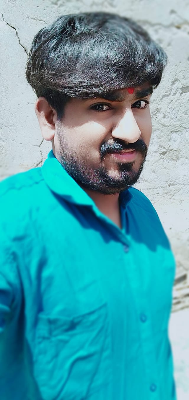 Singer VishnuBhai jogi