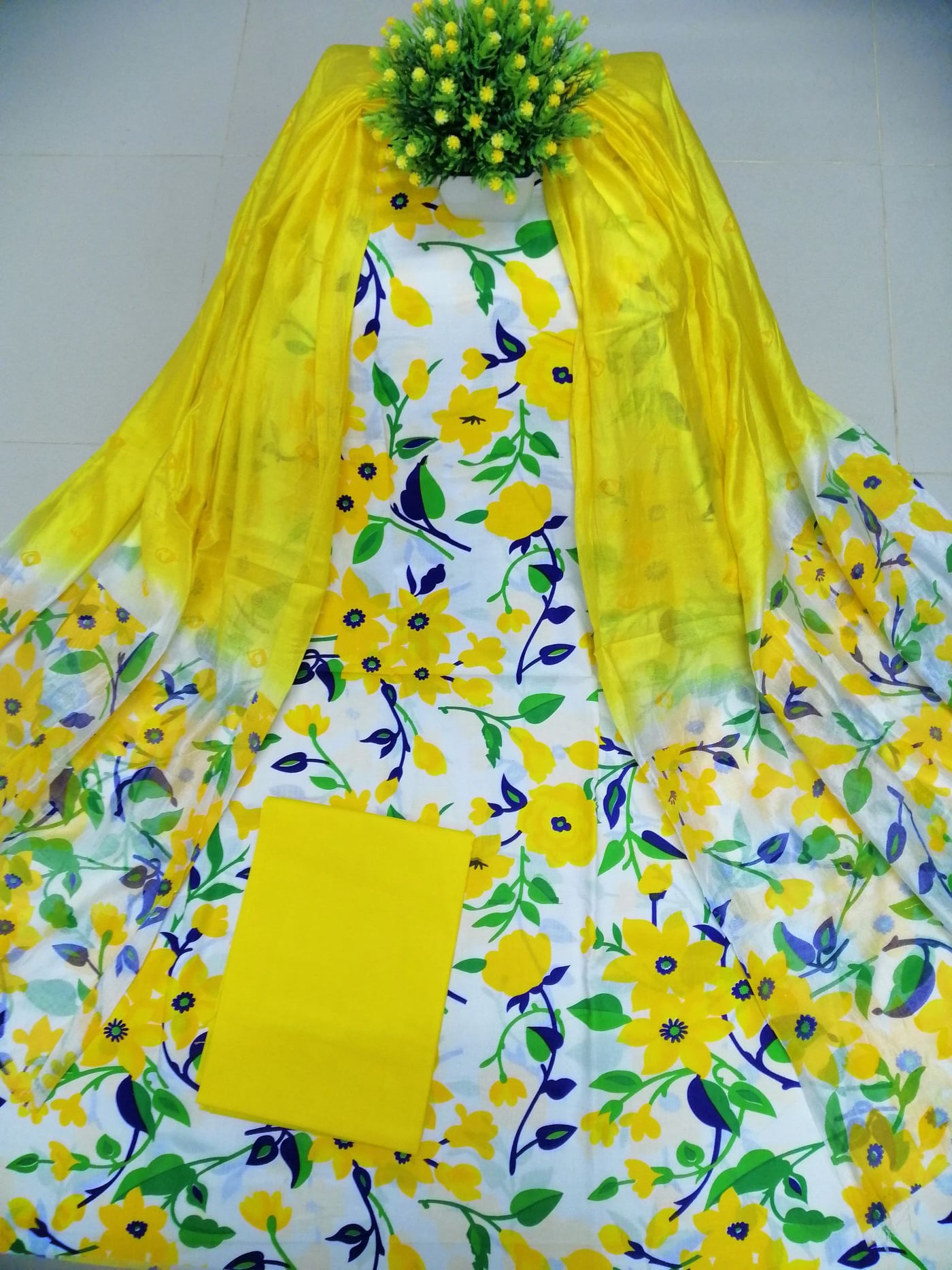 RuSa Fashion Limited.
