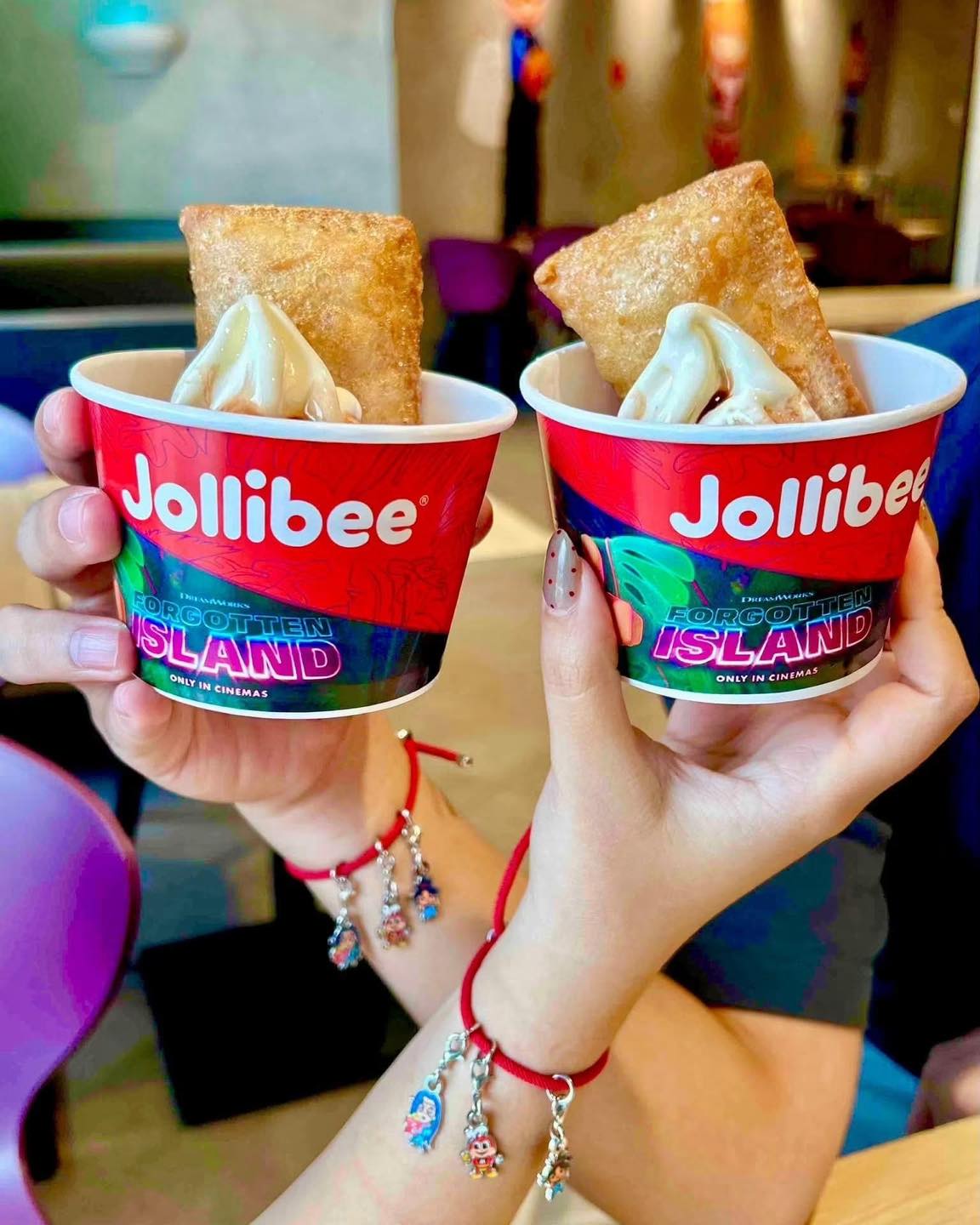 【jollibee さん専用】 ✨ GET YOURS TODAY! ✨ Celebrate the joy of friendship with the