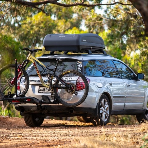 Roof Rack Centre - Our Thule DockGlide 896 is a flexible, kayak carrier ...