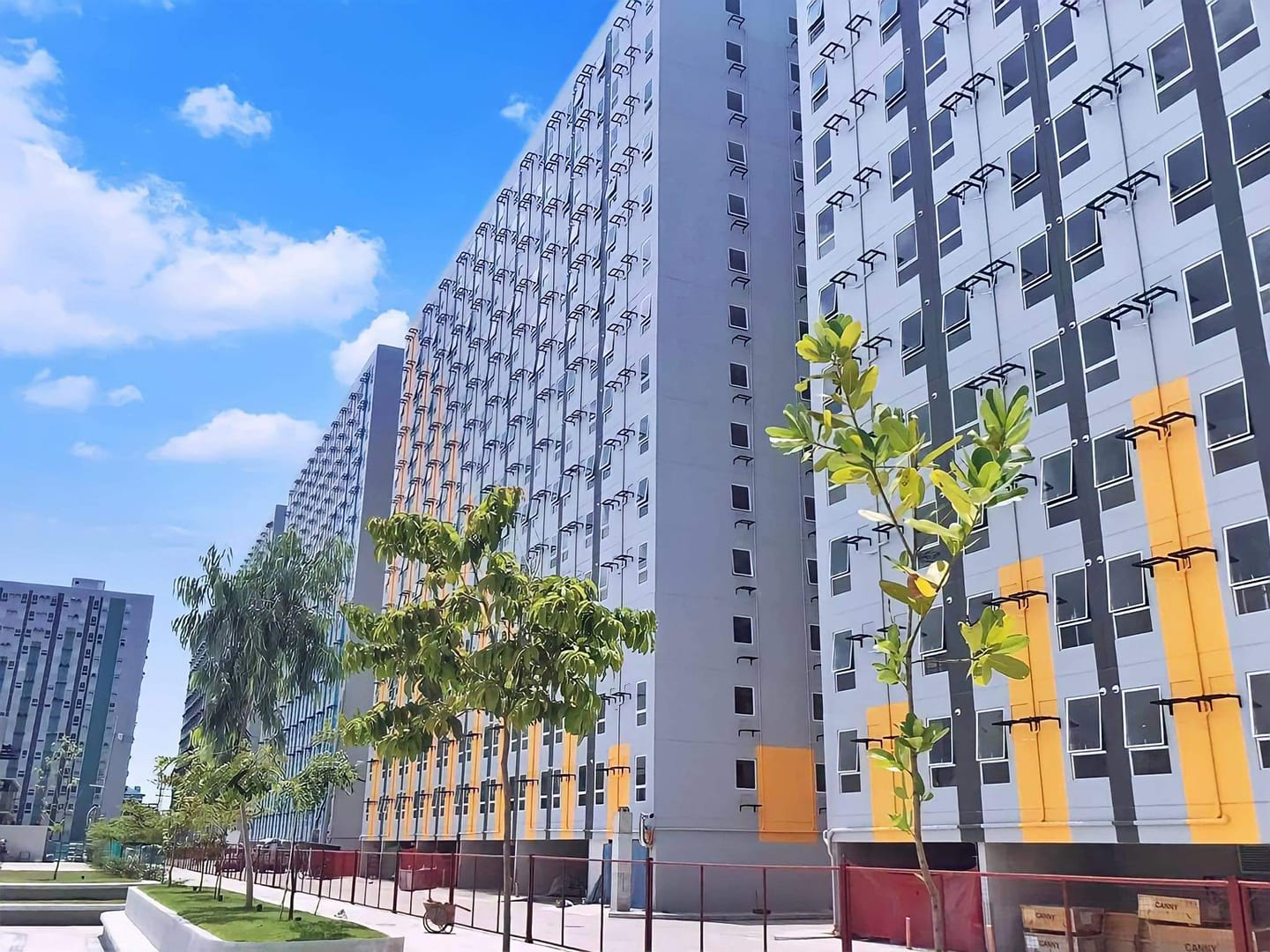 Urban... - Urban Deca Homes - Rent to Own Condo in Manila