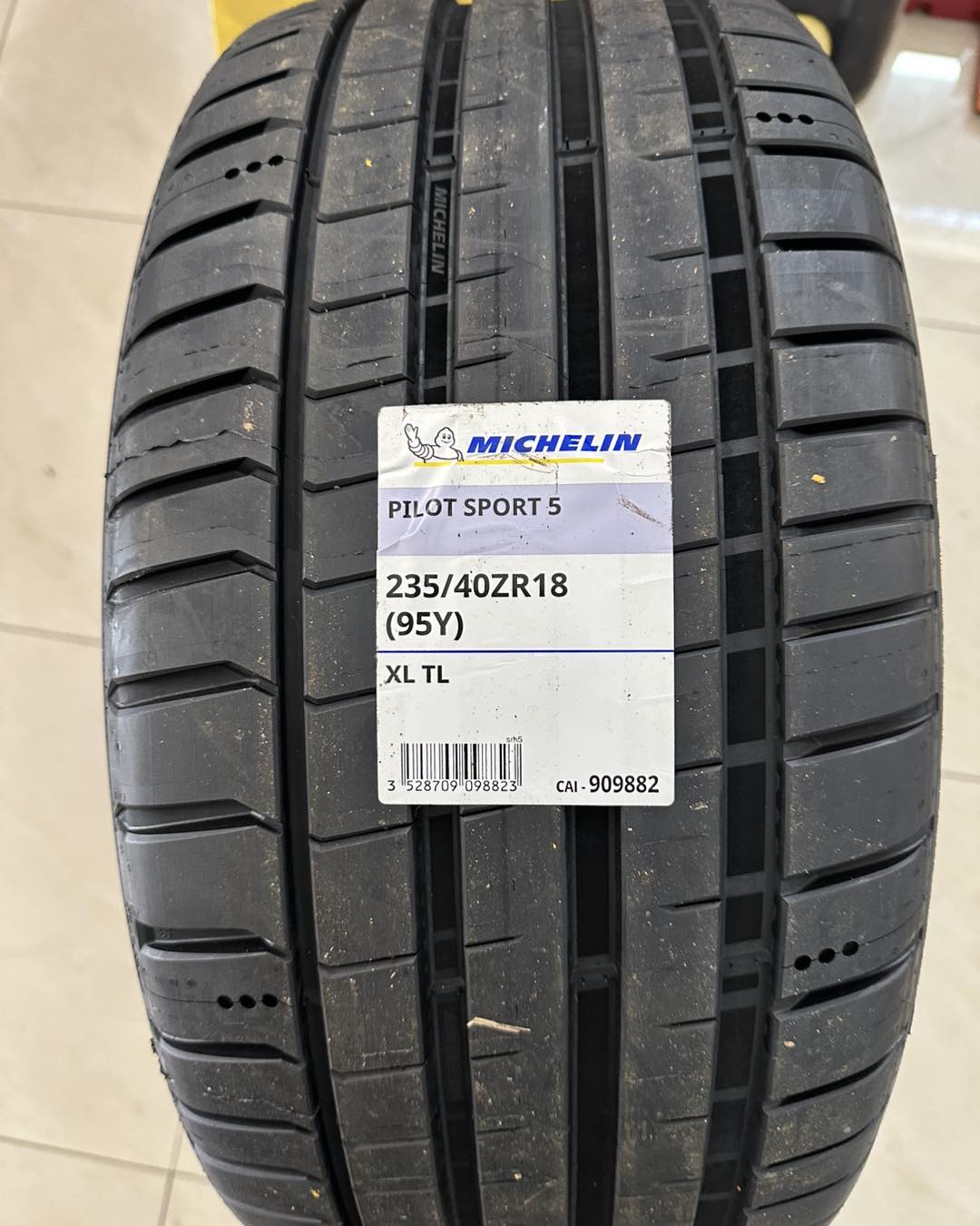 225/45R18 Michelin Pilot Sport 5 on BMW 💥🛞
