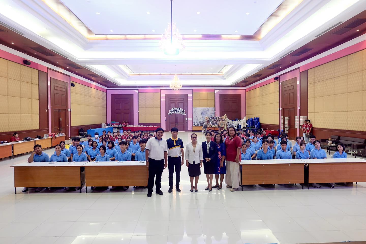 คณะกรรมการนักเรียนโรงเรียนหาดใหญ่วิทยาลัย ๒ | Had Yai