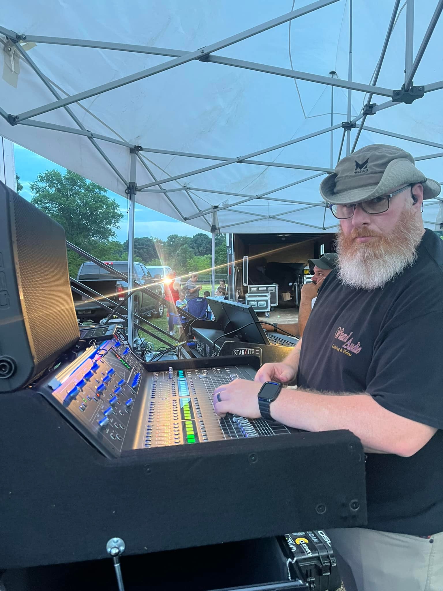 Wizard Audio Lighting &... - Wizard Audio Lighting & Video
